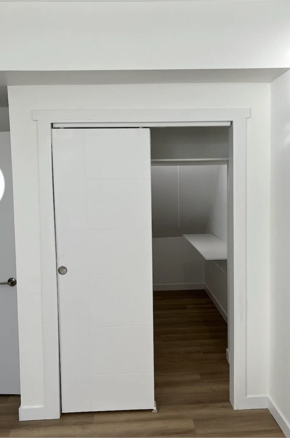 Rental -2 room basement unit image indicator(6)