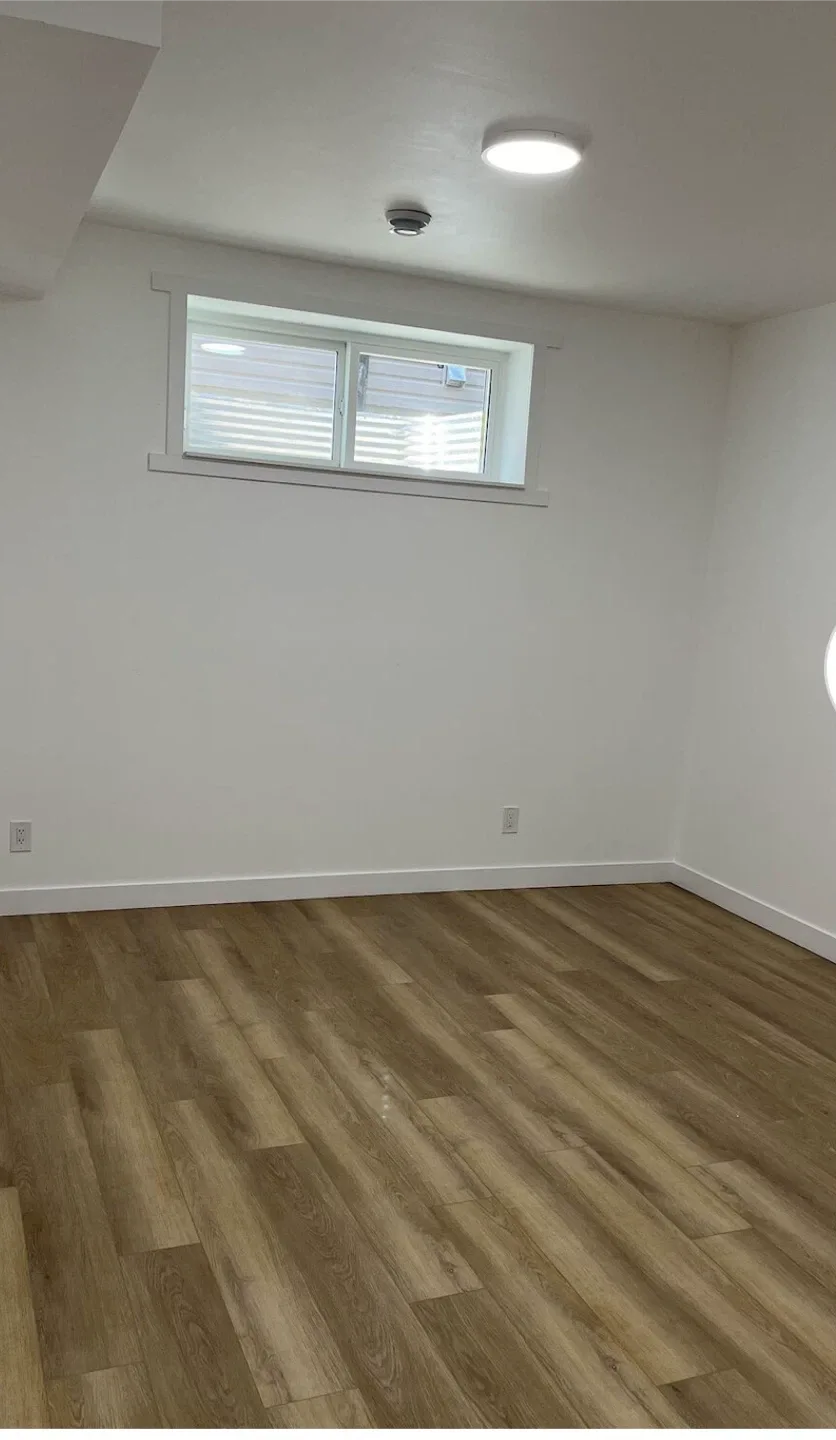 Rental -2 room basement unit image indicator(3)