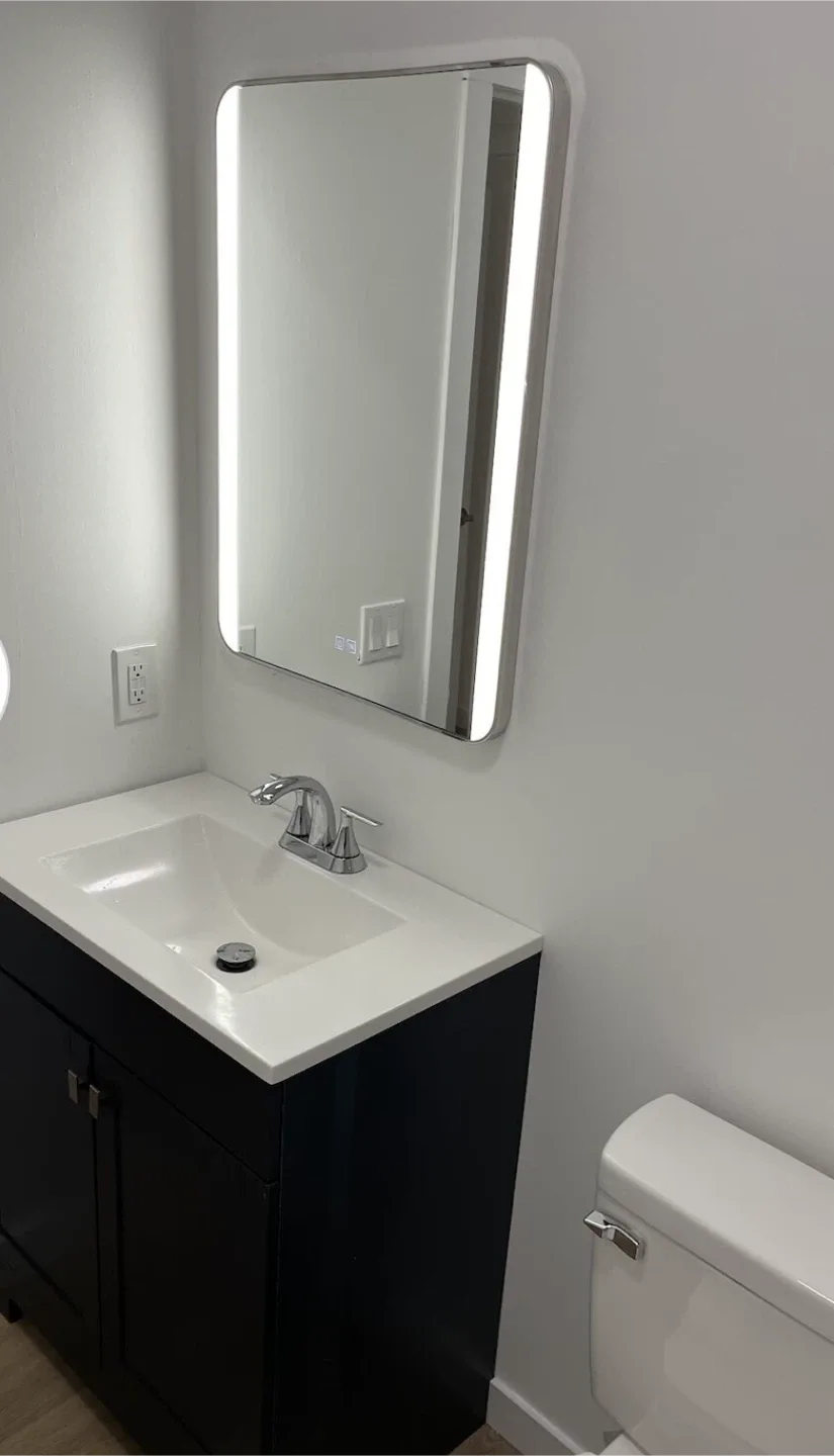 Rental -2 room basement unit image indicator(7)