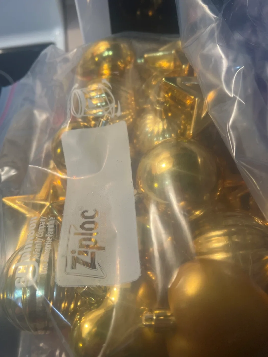 Christmas Ornaments (Red & Gold) image indicator(2)