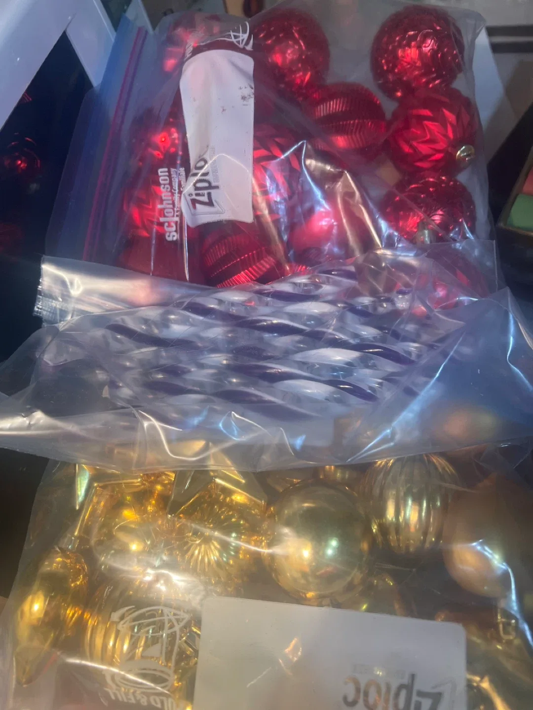 Christmas Ornaments (Red & Gold)