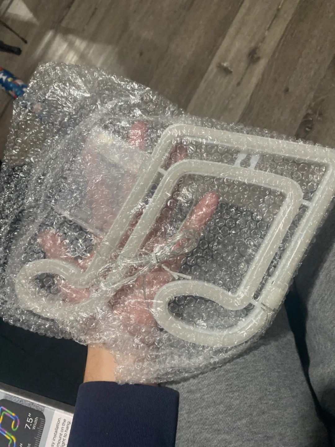 Neon LED Decorative Wall Art - Music Note image indicator(3)