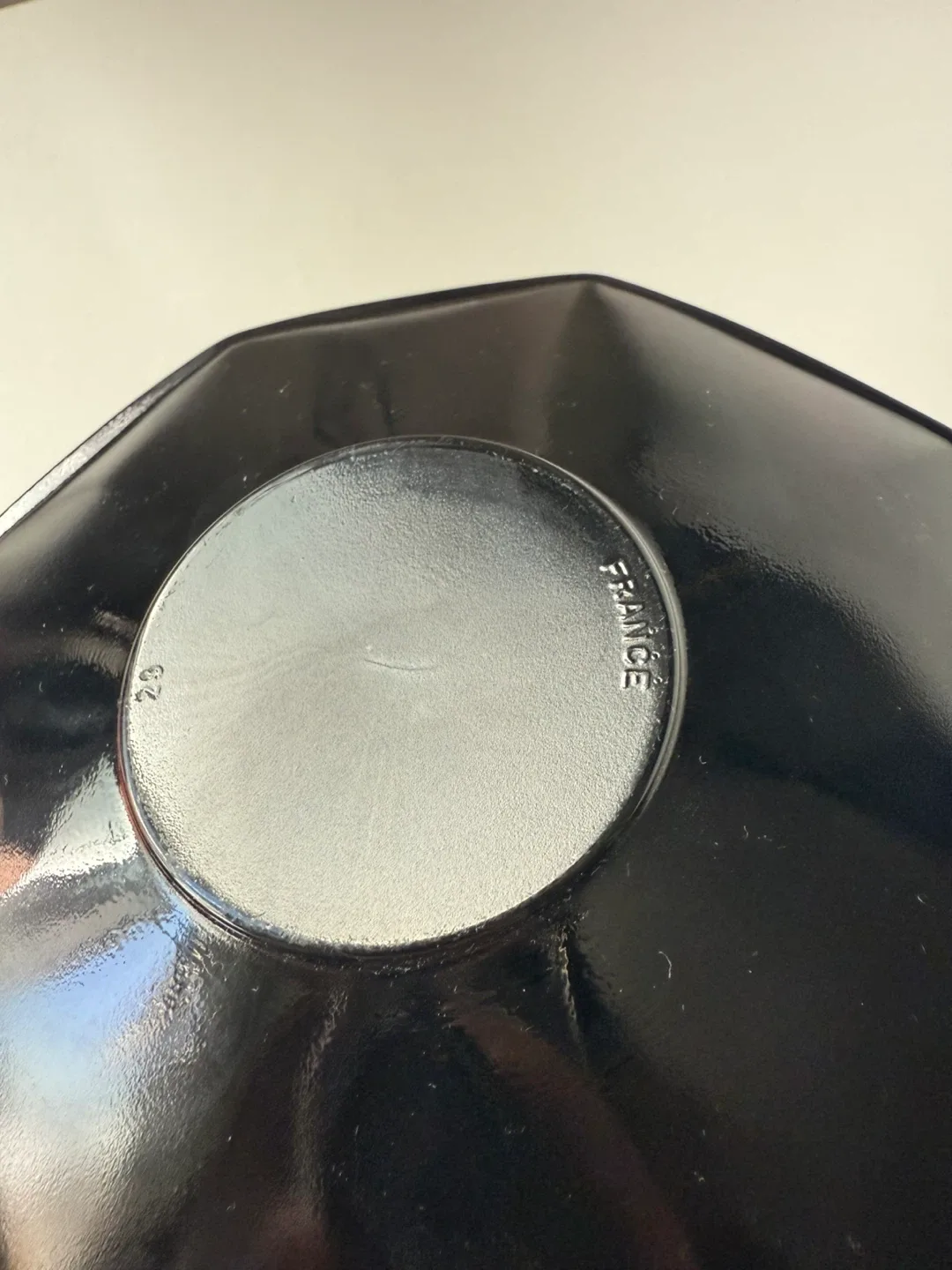 2 small French Arcoroc saucers image indicator(5)