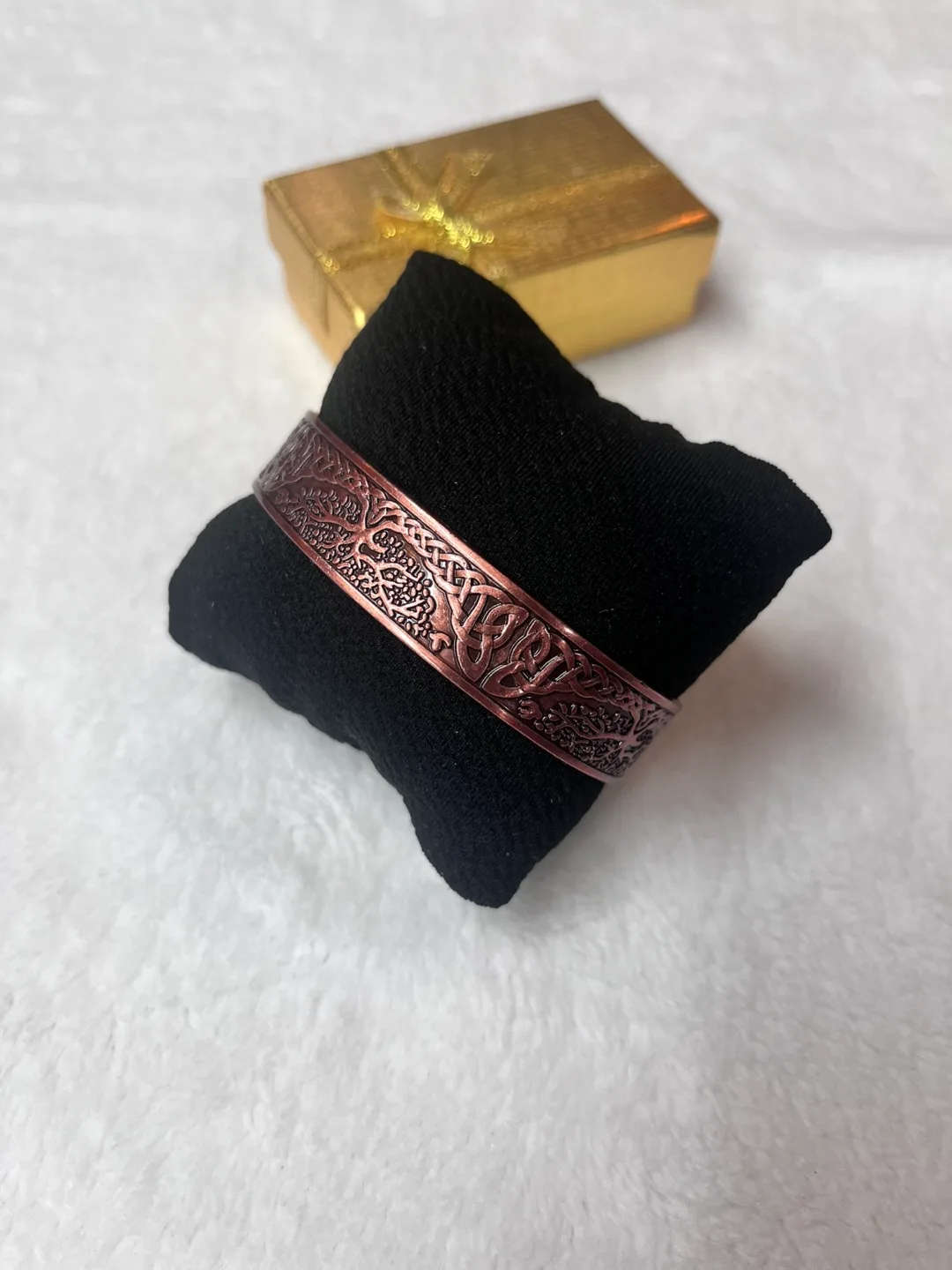 Celtic Copper Magnetic Therapy Bracelet image indicator(3)