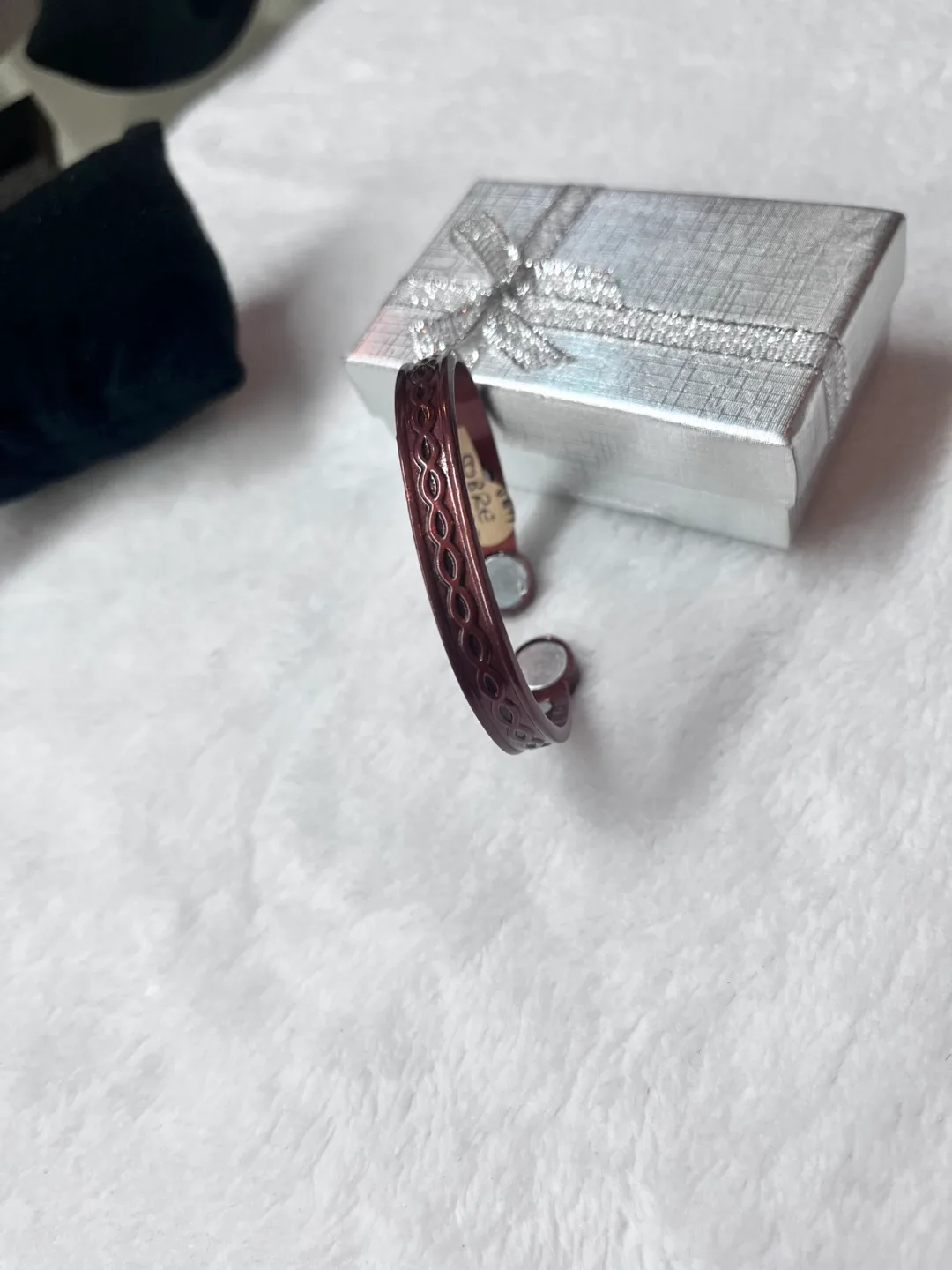 Copper Tone Bangle Bracelet Cobre image indicator(2)