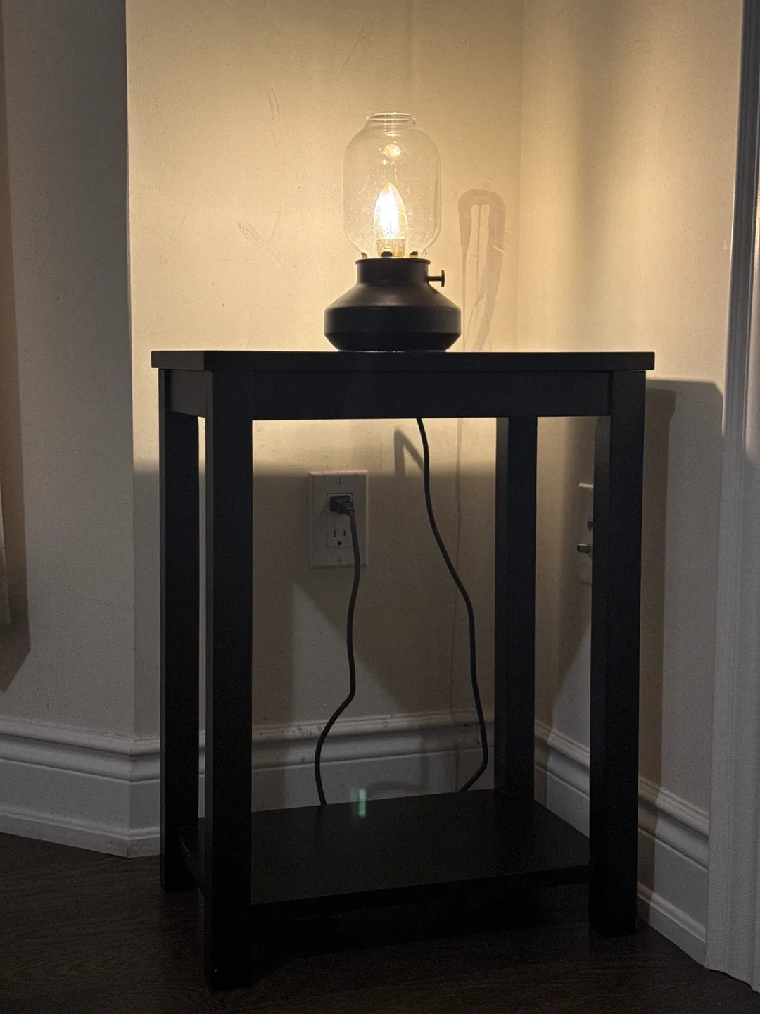 Black End Table image indicator(2)