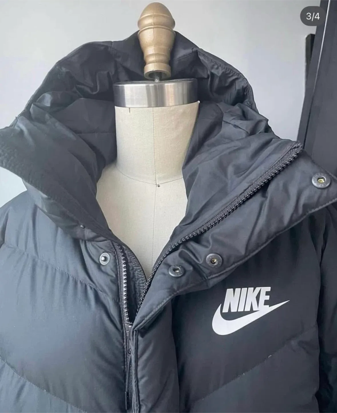 Nike Black down filled winter Puffer Jacket size small image indicator(3)