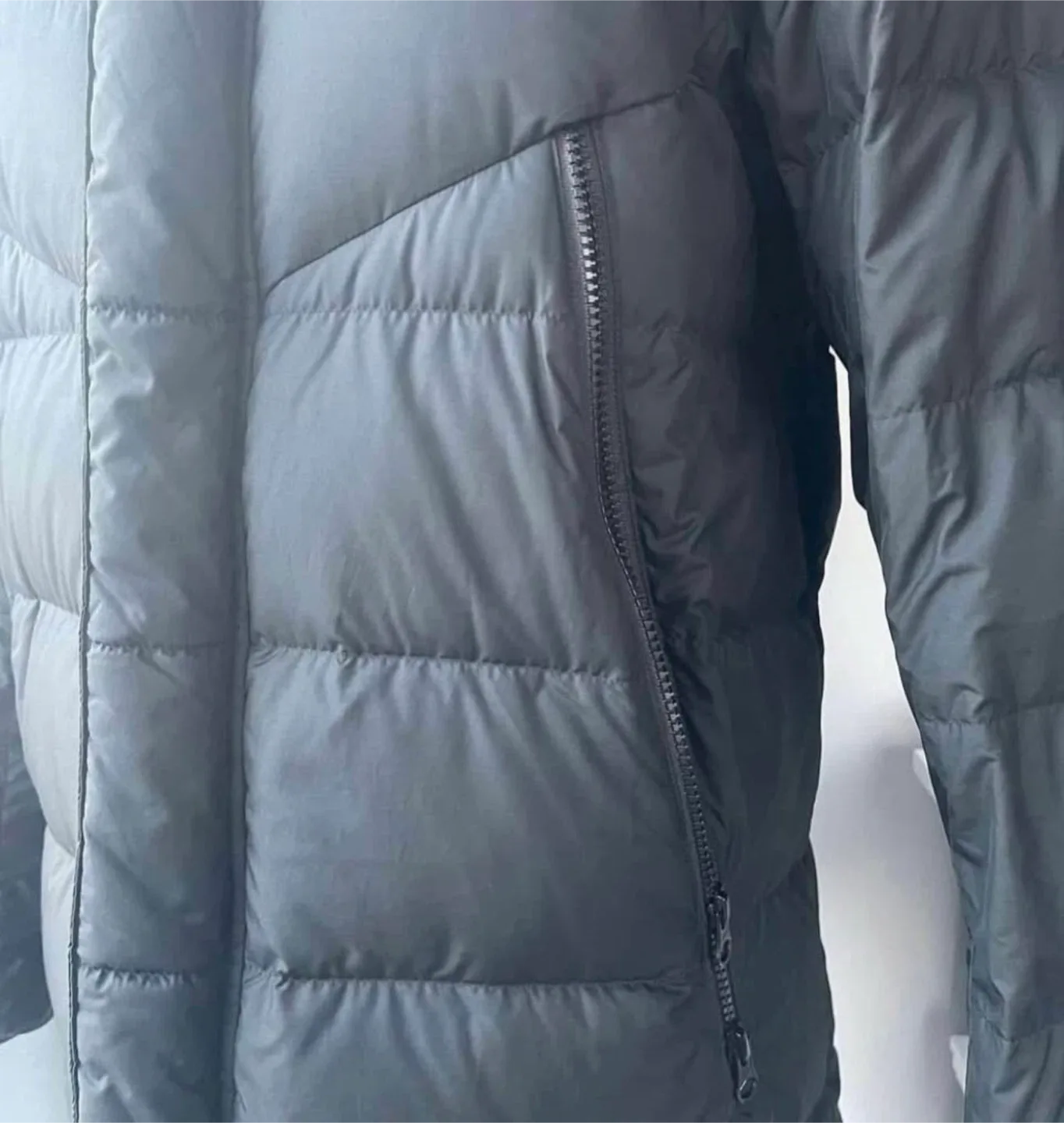 Nike Black down filled winter Puffer Jacket size small image indicator(4)