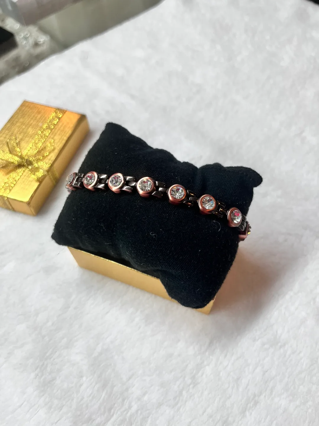 Magnetic Copper Bracelet Cobre image indicator(3)