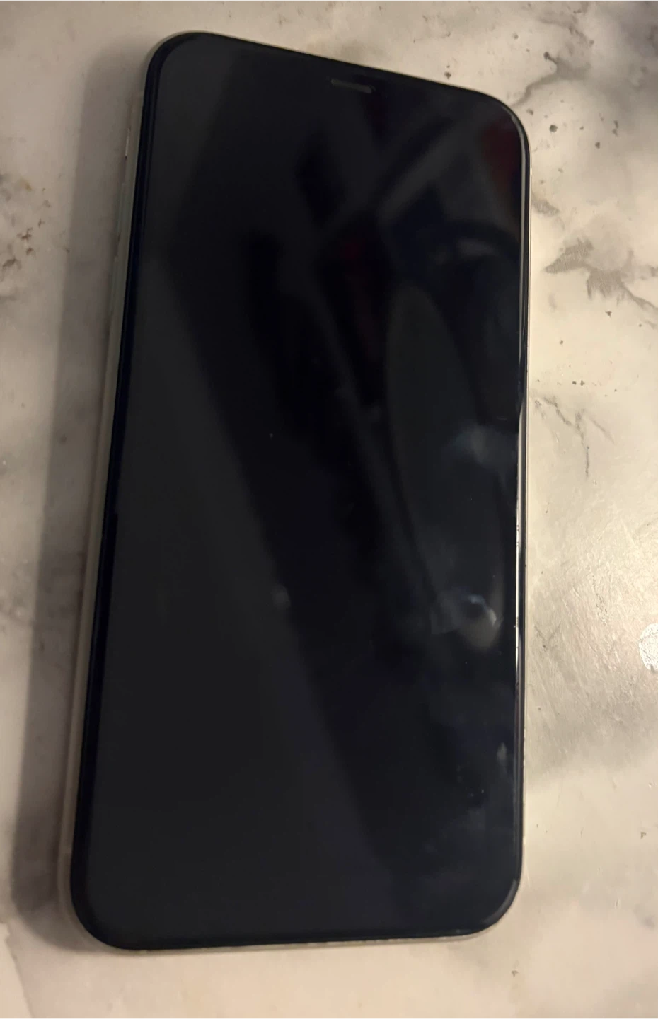 Apple iPhone 11 - White - photo 2