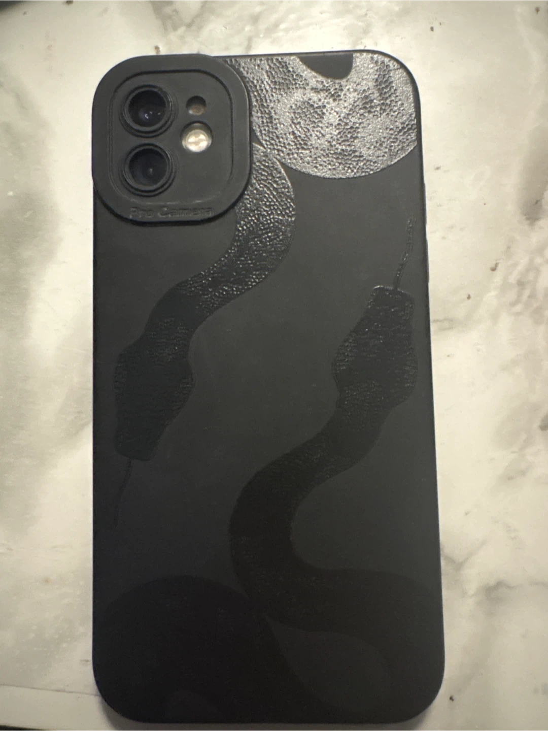 Apple iPhone 11 - White