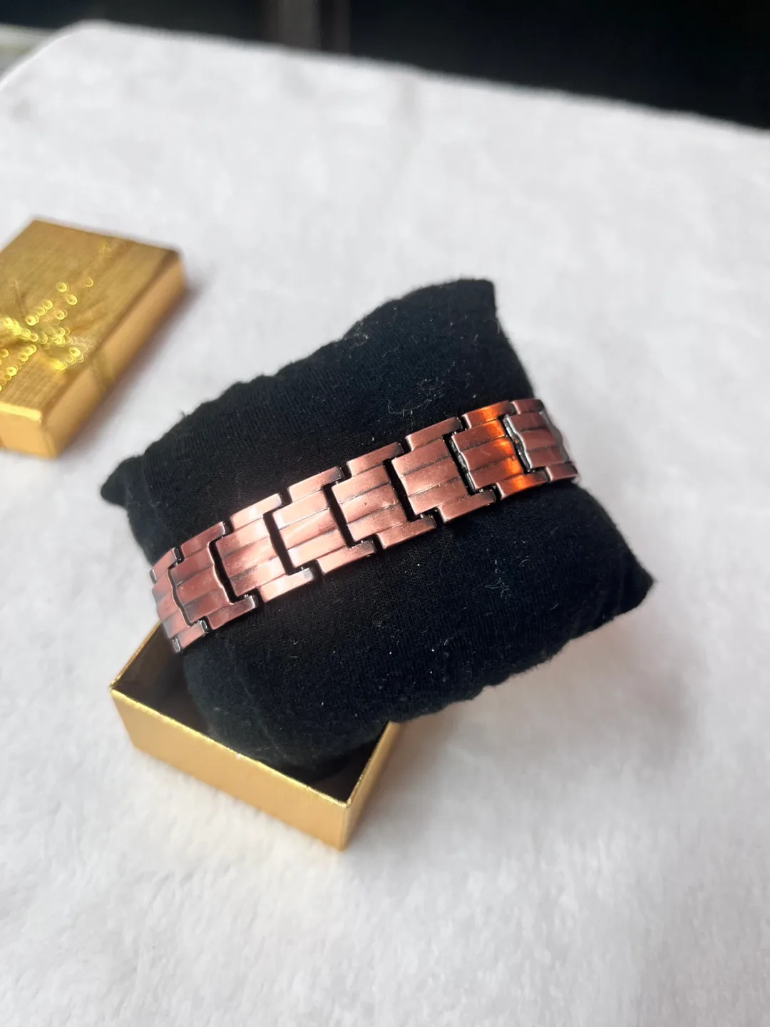 Cobre Copper Magnetic Therapy Bracelet with Box image indicator(3)