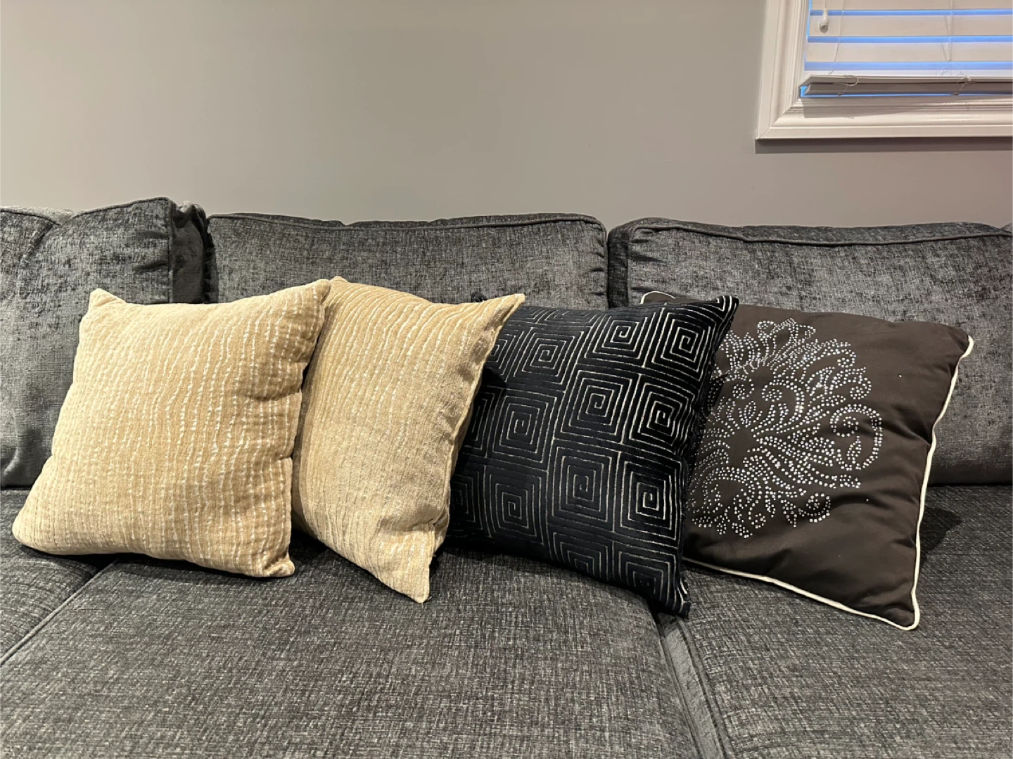 Staging Assorted Decorative Throw Pillows - photo 4