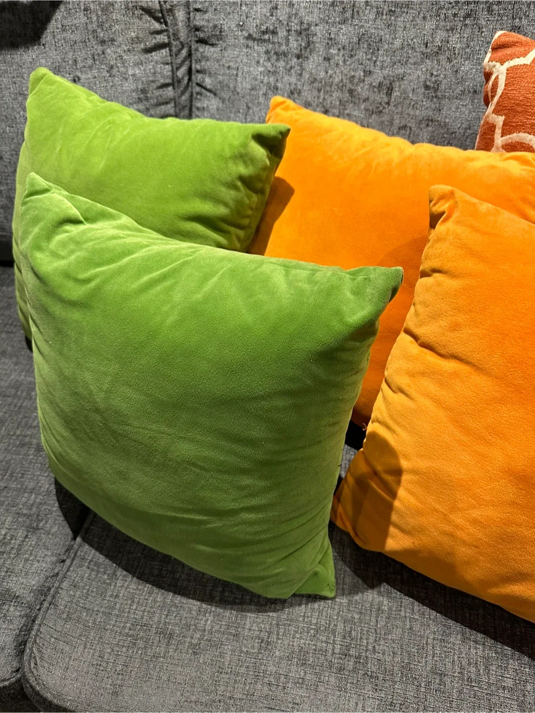 Staging Assorted Decorative Throw Pillows image indicator(9)