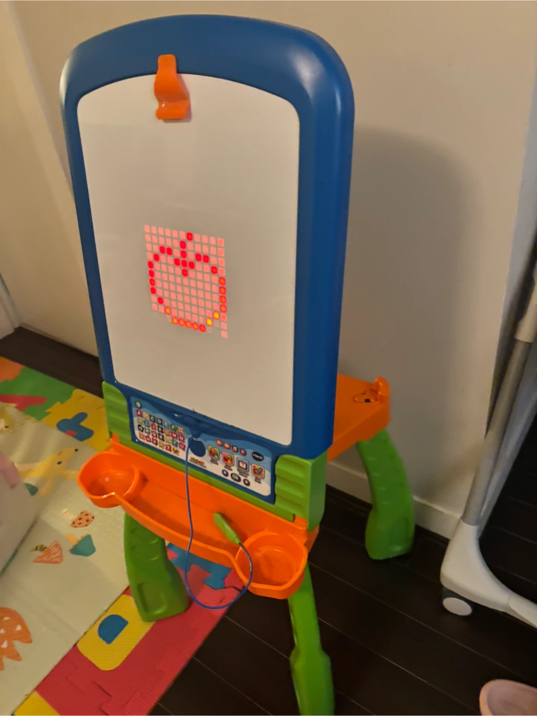 VTech Magic Fun Learning Easel - photo 2
