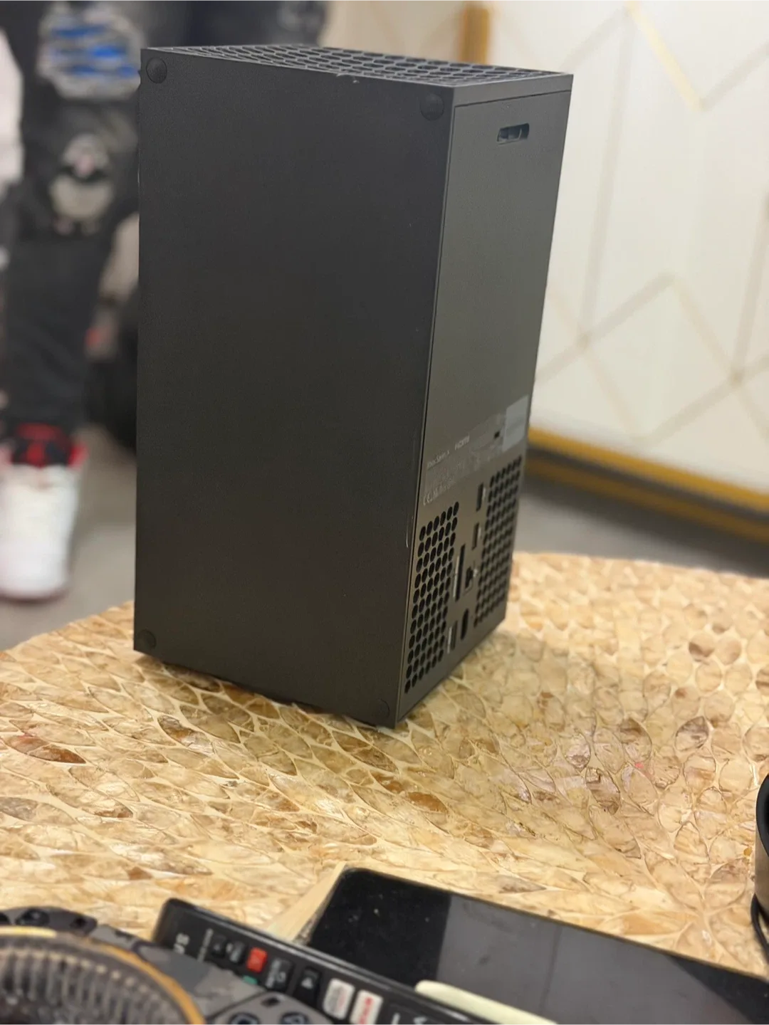 Xbox Series X Console - Excellent Condition image indicator(4)