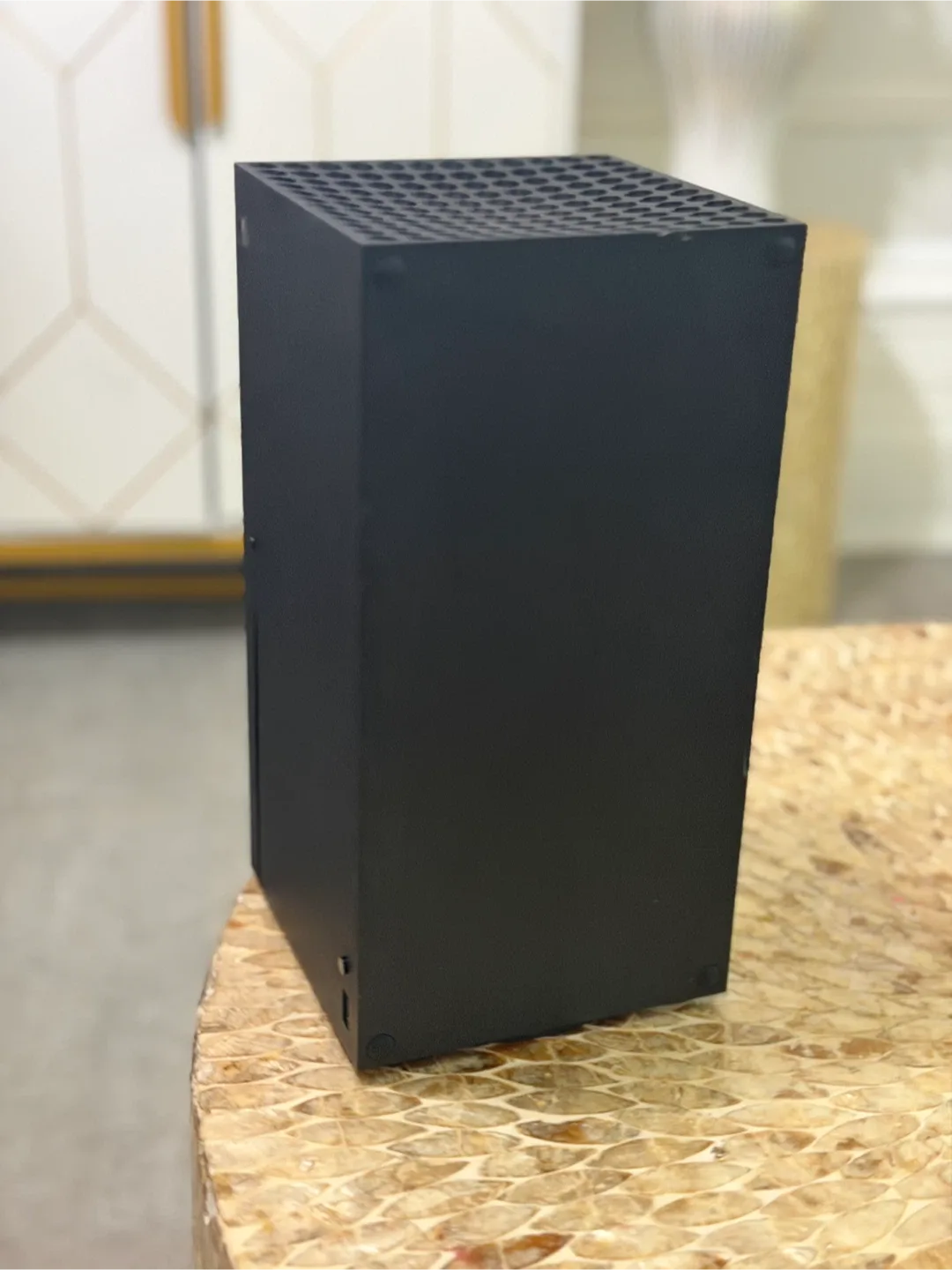 Xbox Series X Console - Excellent Condition image indicator(3)