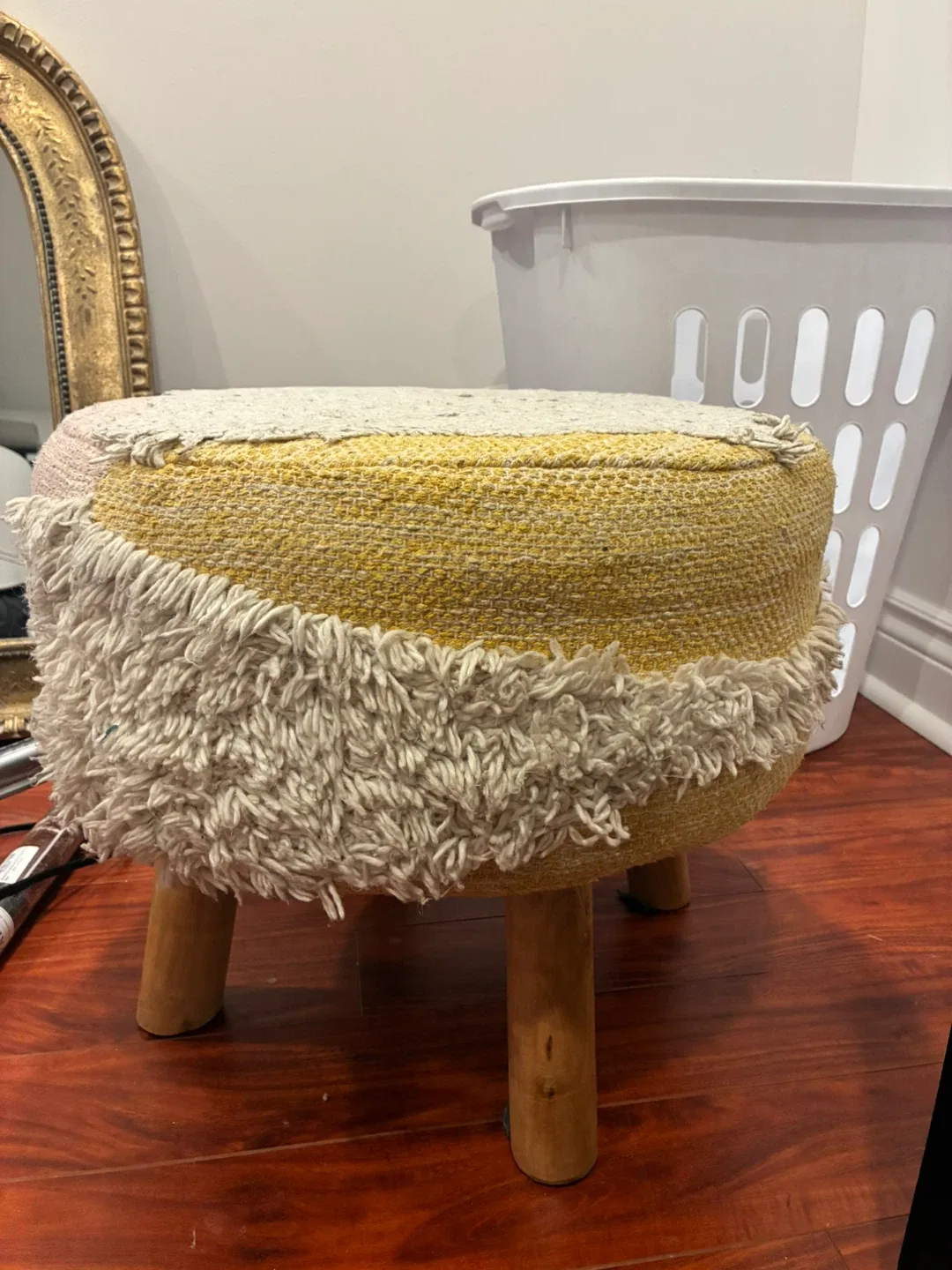 Round Pouf Ottoman