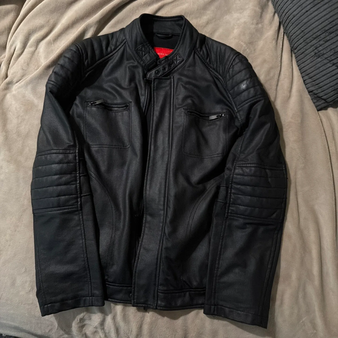 Zara Man Black XXL Jacket image indicator(7)