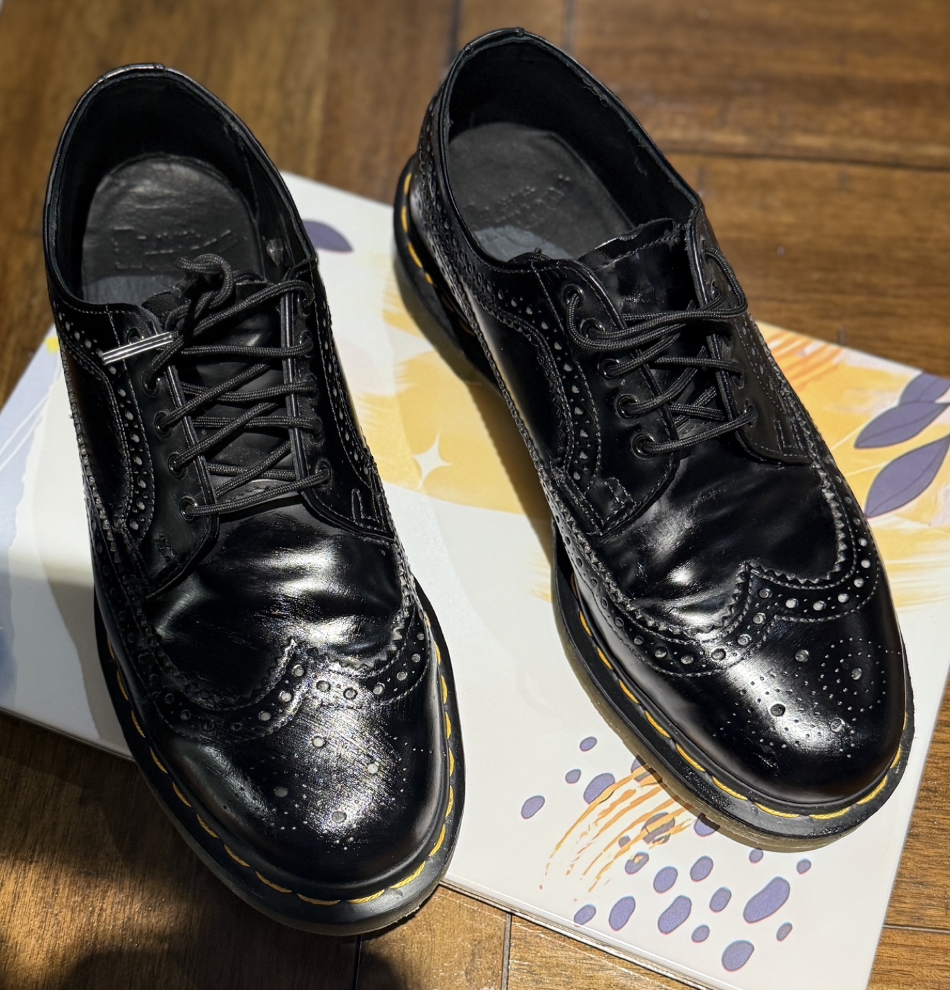 Dr. Martens 3989 Black Wingtip Shoes US 9
