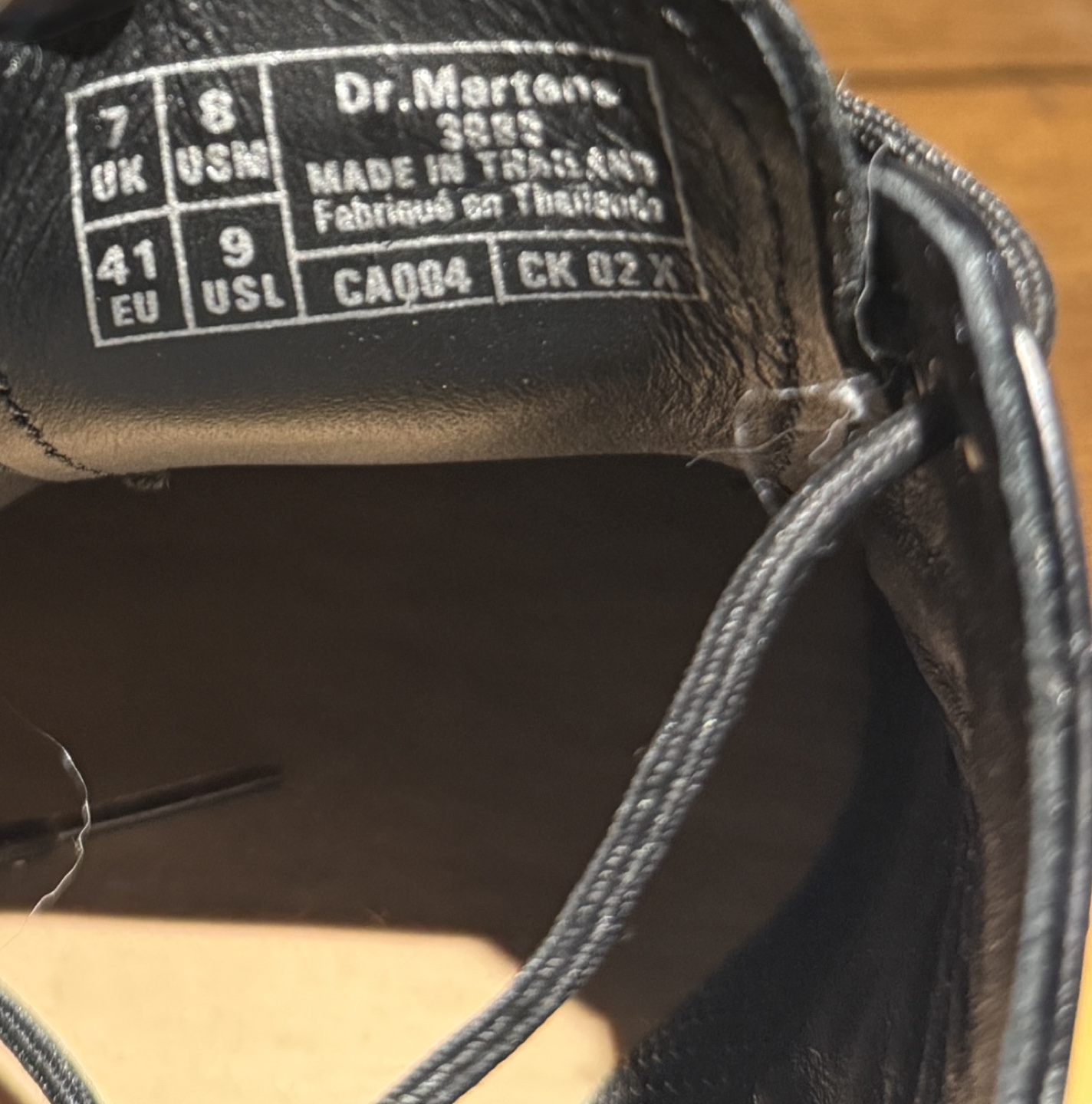 Dr. Martens 3989 Black Wingtip Shoes US 9 - photo 3