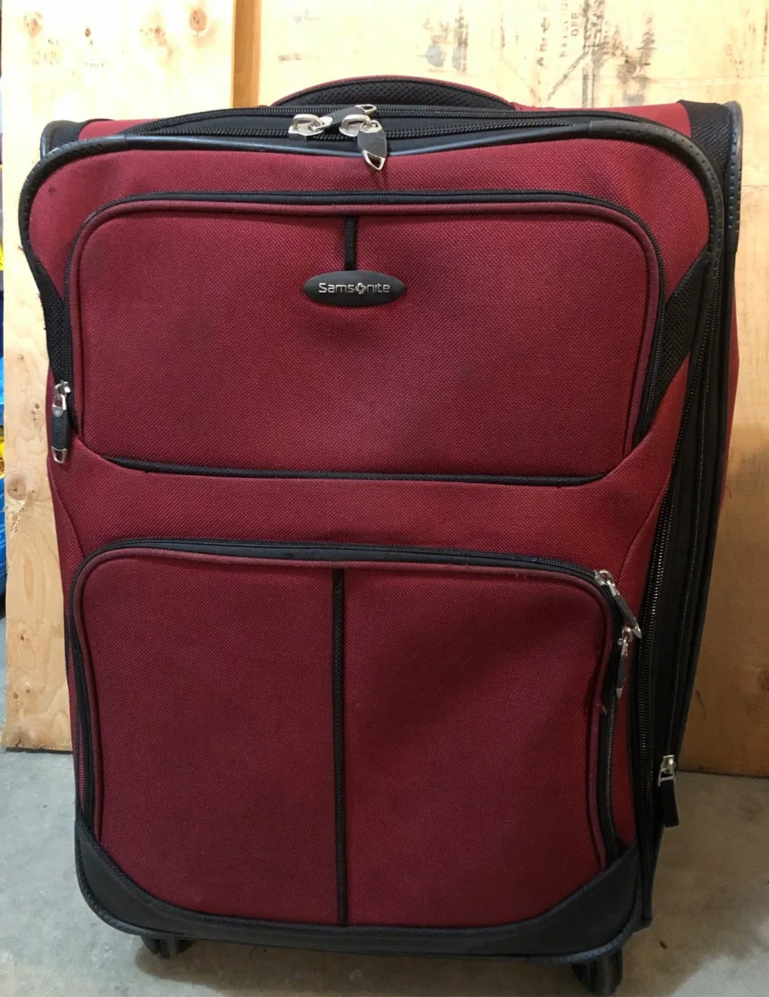 Samsonite Suitcases