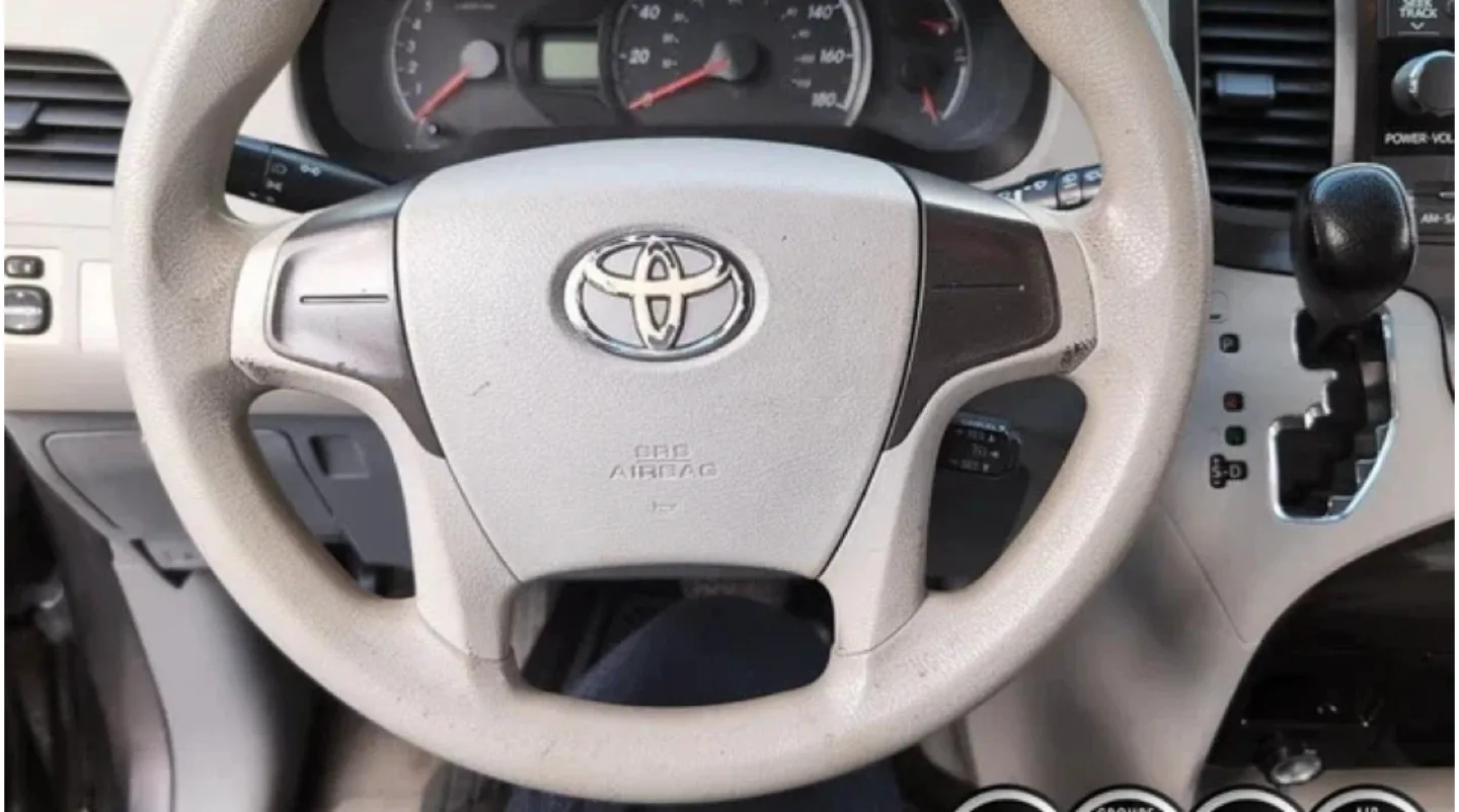 Grey 2011 Toyota Sienna -7 passenger fwd