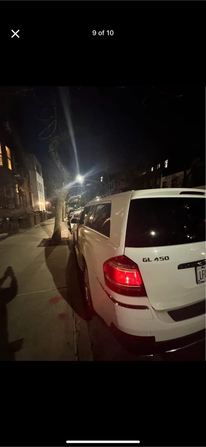 Mercedes-Benz GL 450 SUV image indicator(5)