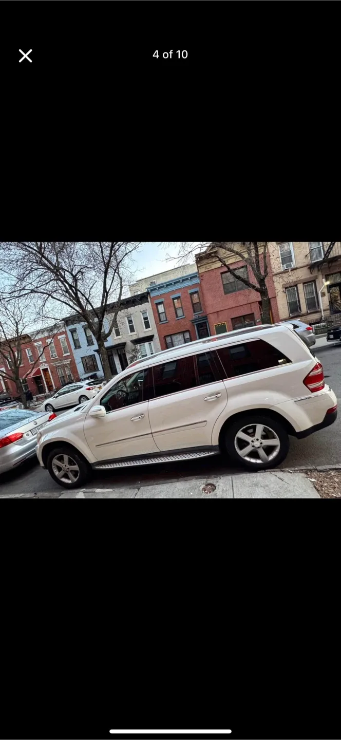 Mercedes-Benz GL 450 SUV