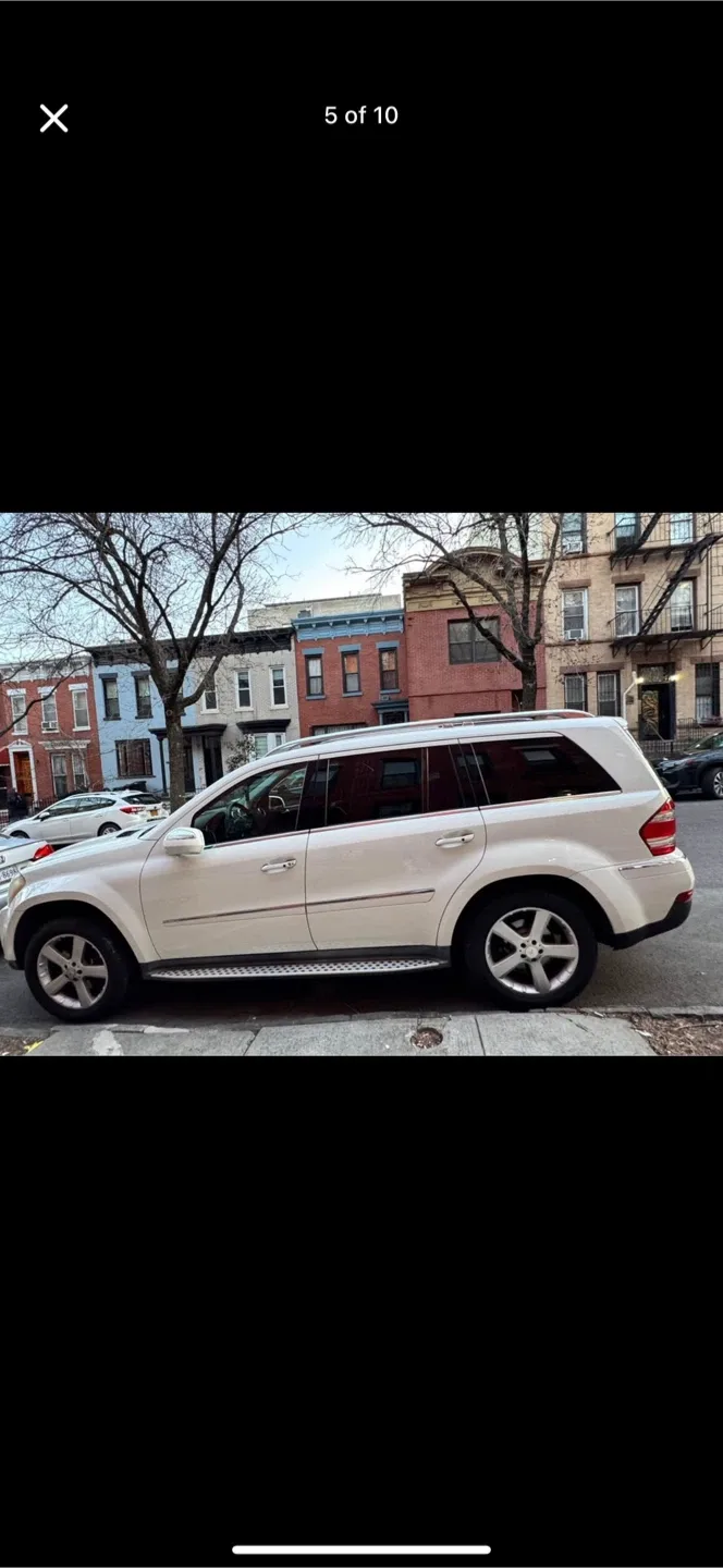 Mercedes-Benz GL 450 SUV image indicator(4)