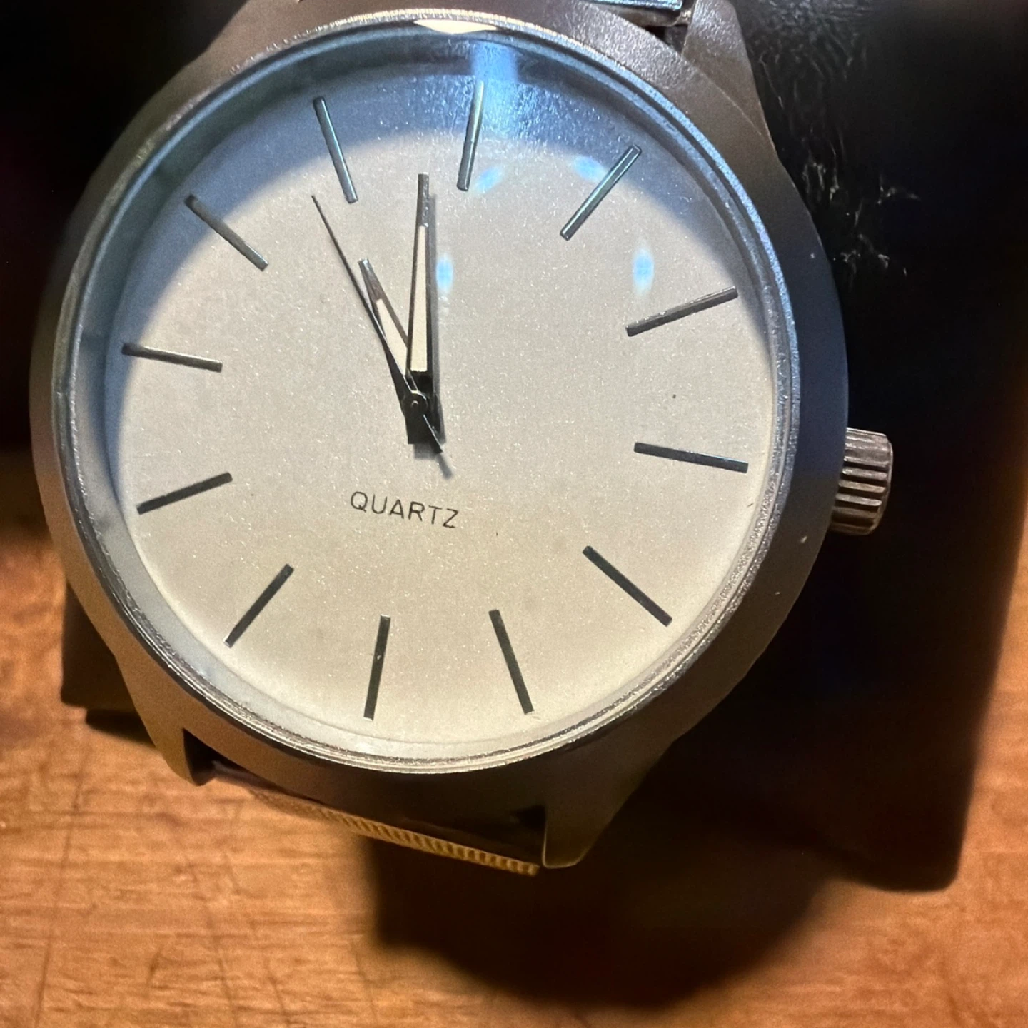 Quartz Watch with Stainless Steel Band - photo 3