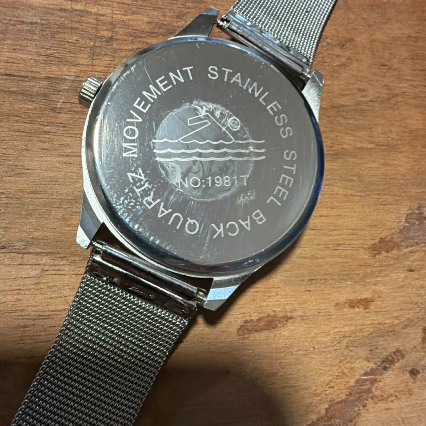 Quartz Watch with Stainless Steel Band - photo 2