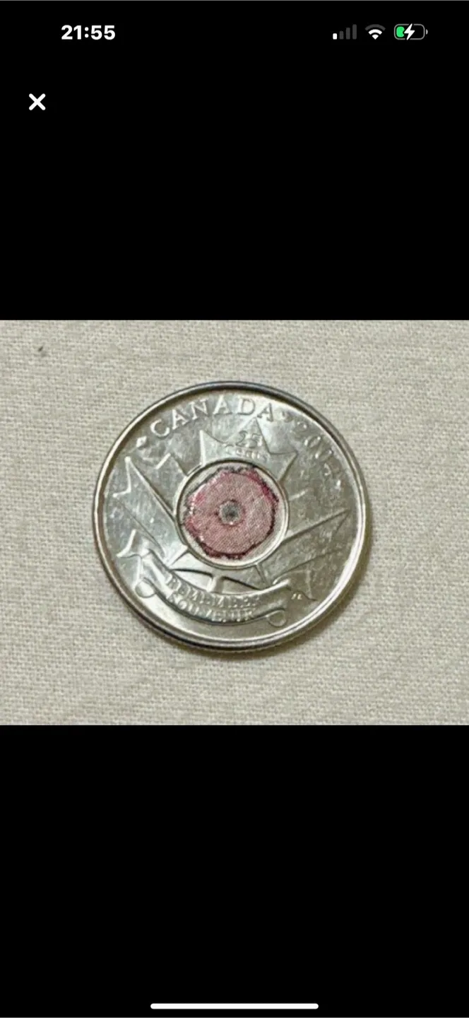 2004 25-Cent Remembrance Day Poppy Quarter.