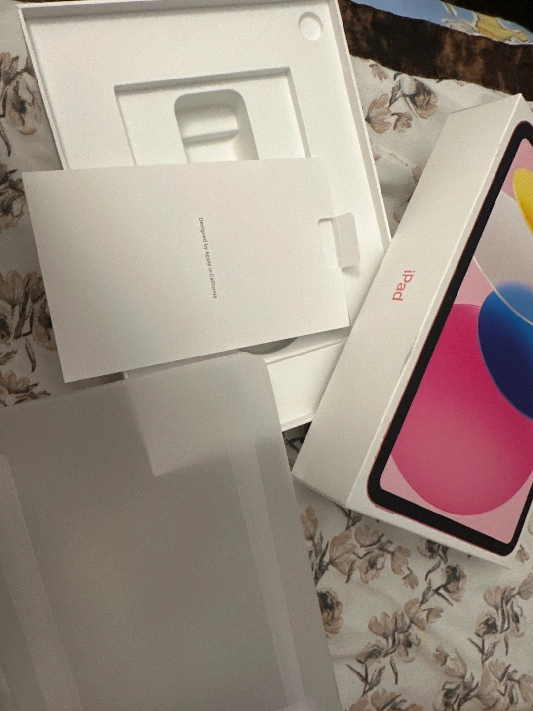 Apple iPad 10th Gen Pink - photo 4