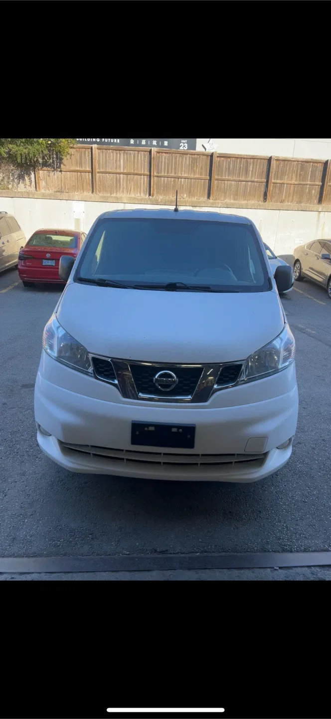 Nissan 2018 NV200 White Cargo Van