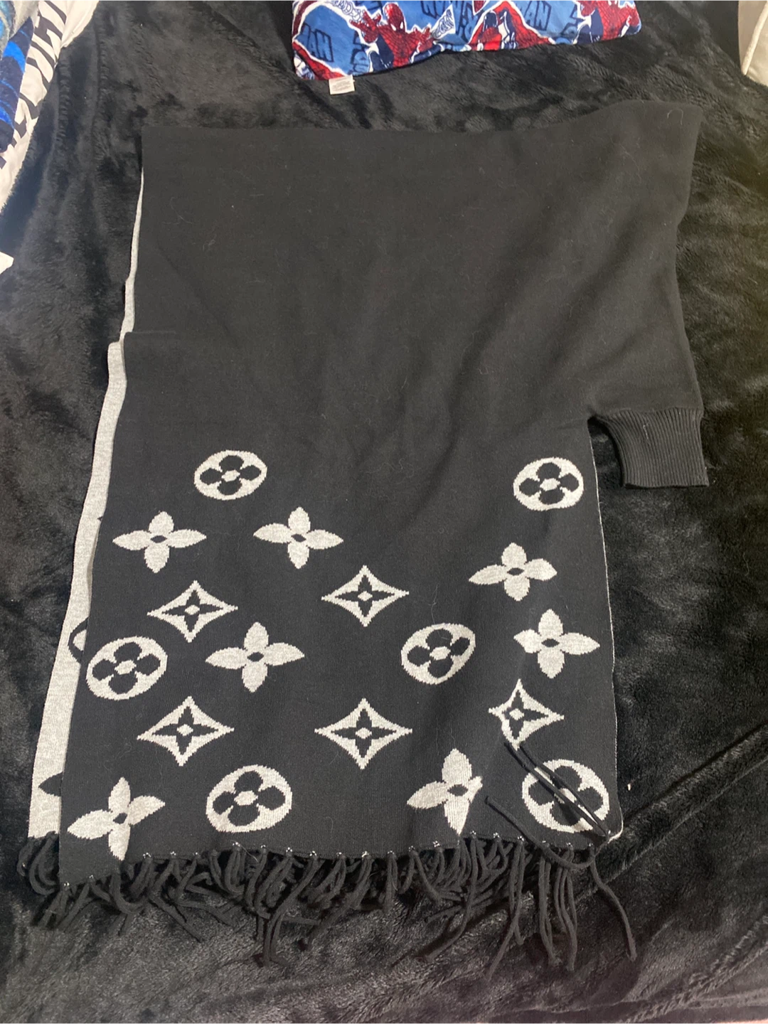 Grey & Black Scarf