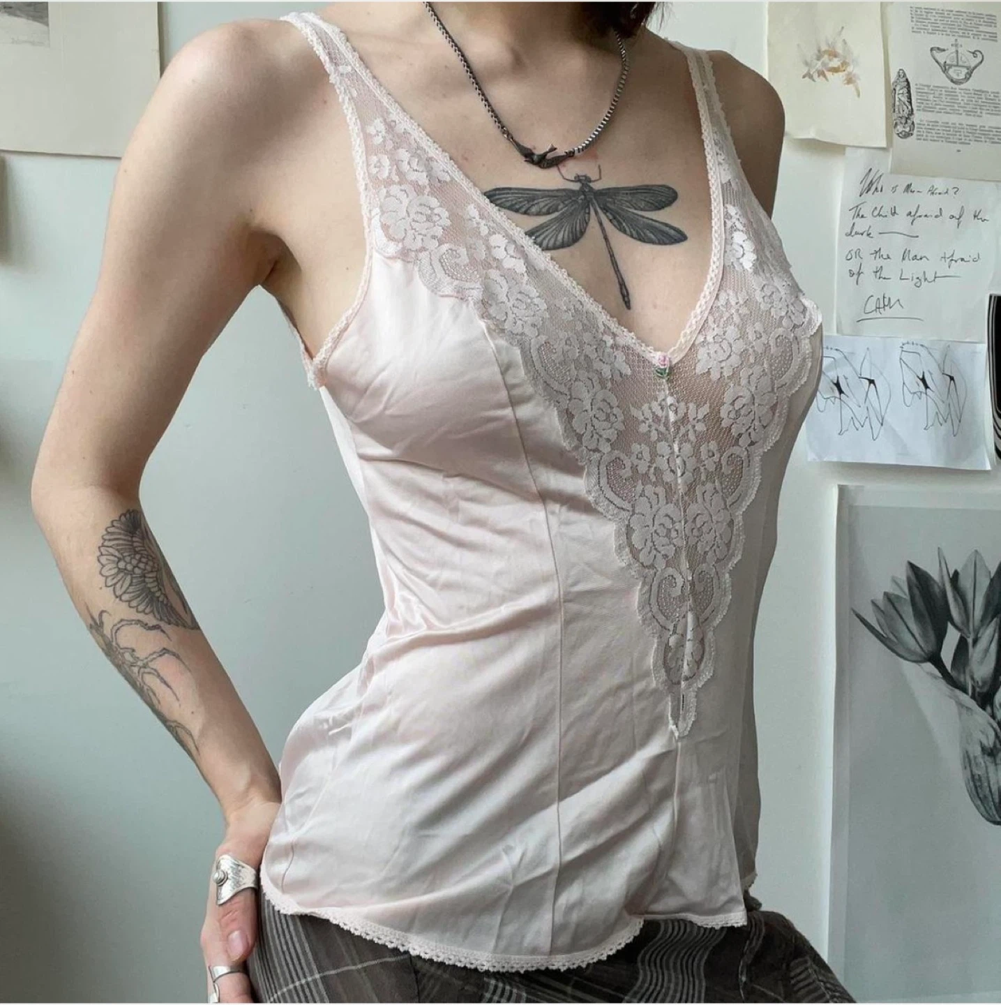 Vintage Maidenform Chantilly Lace Top - Size 34 - photo 4