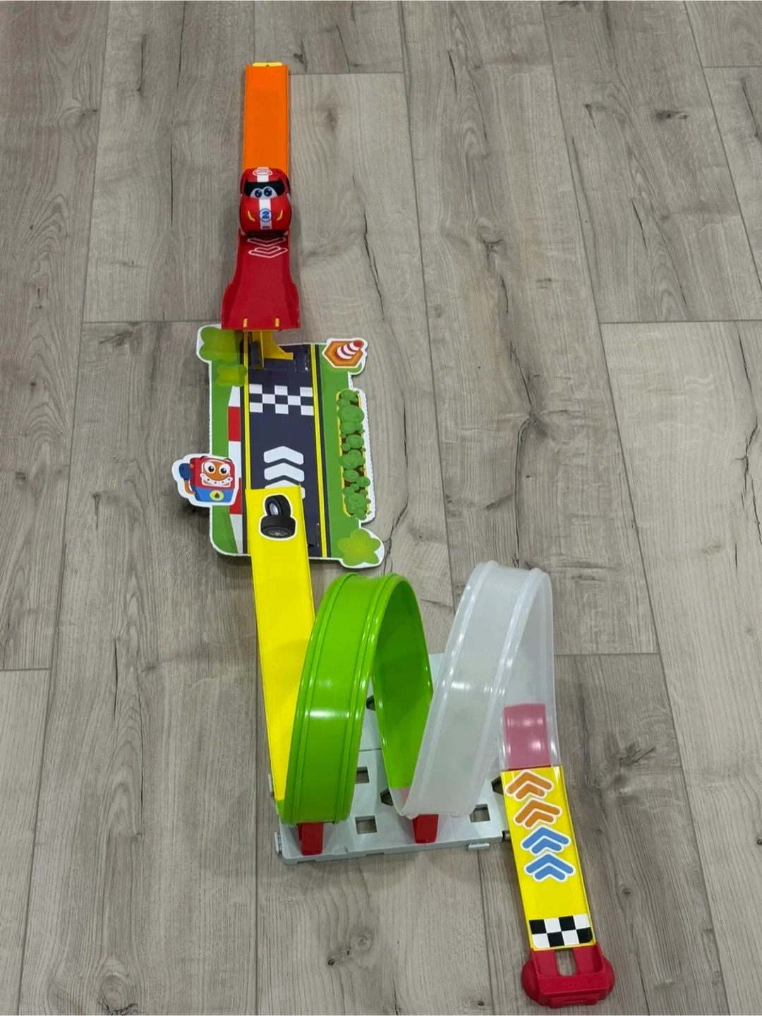 Vtech Go! Go! Smart Wheels Track and Car