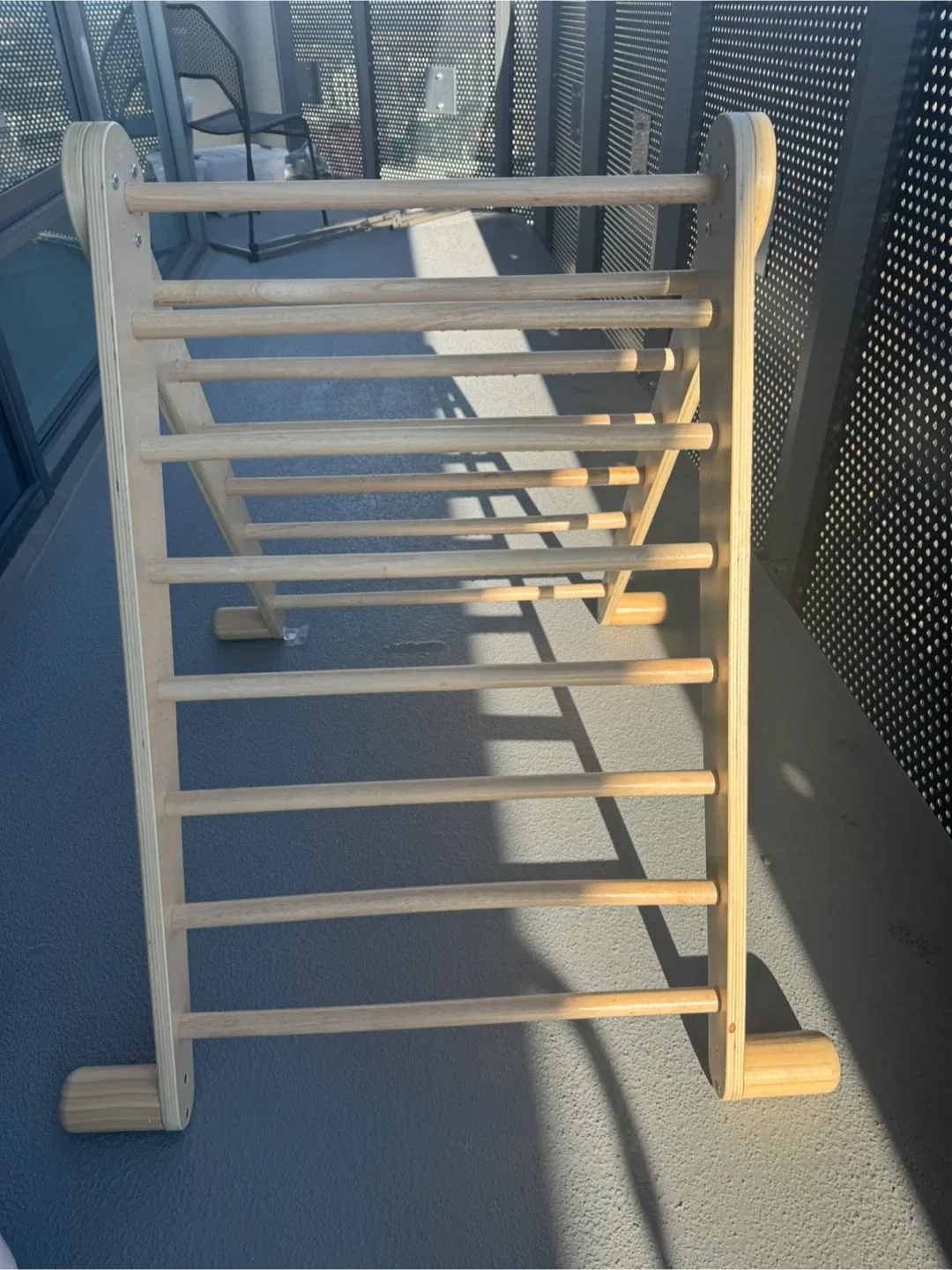 Montessori Wooden Triangle image indicator(2)