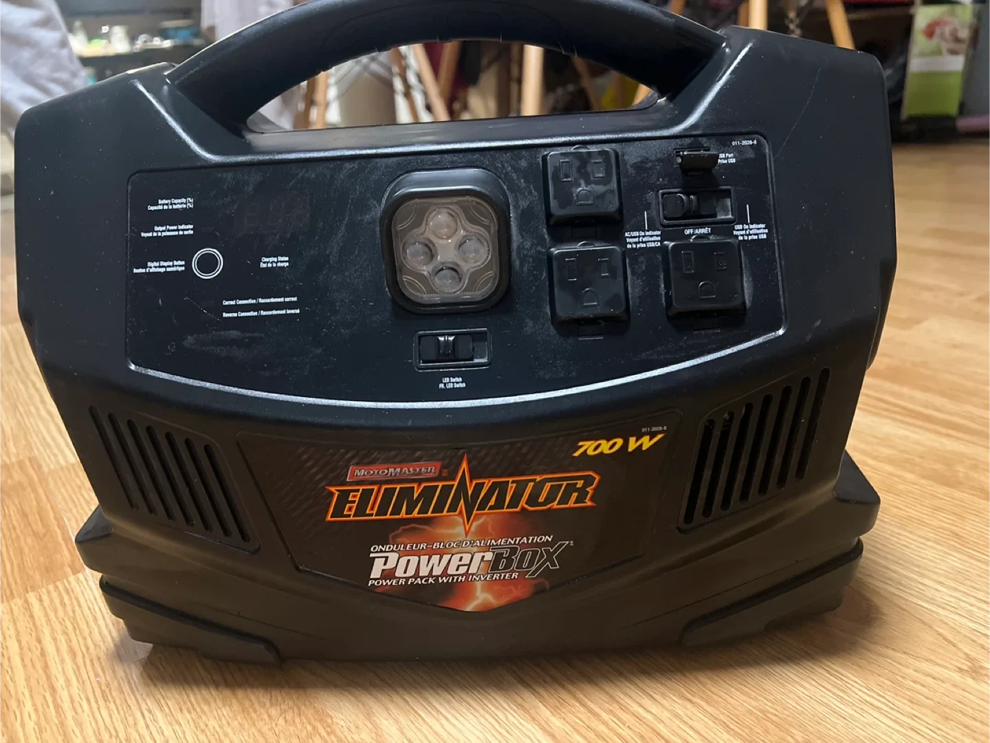 MotoMaster Eliminator PowerBOX 700W