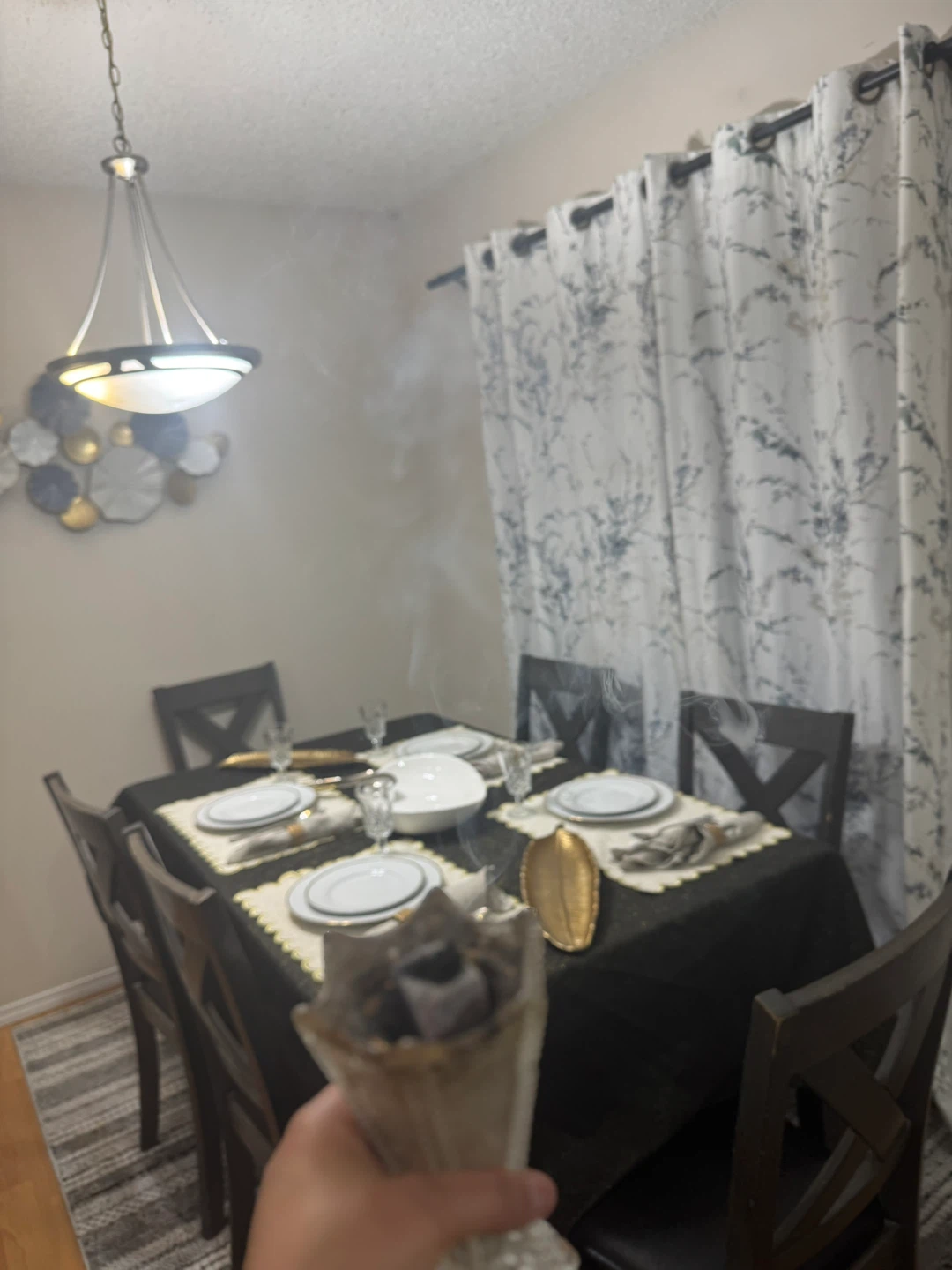 Selling dinning table - photo 2