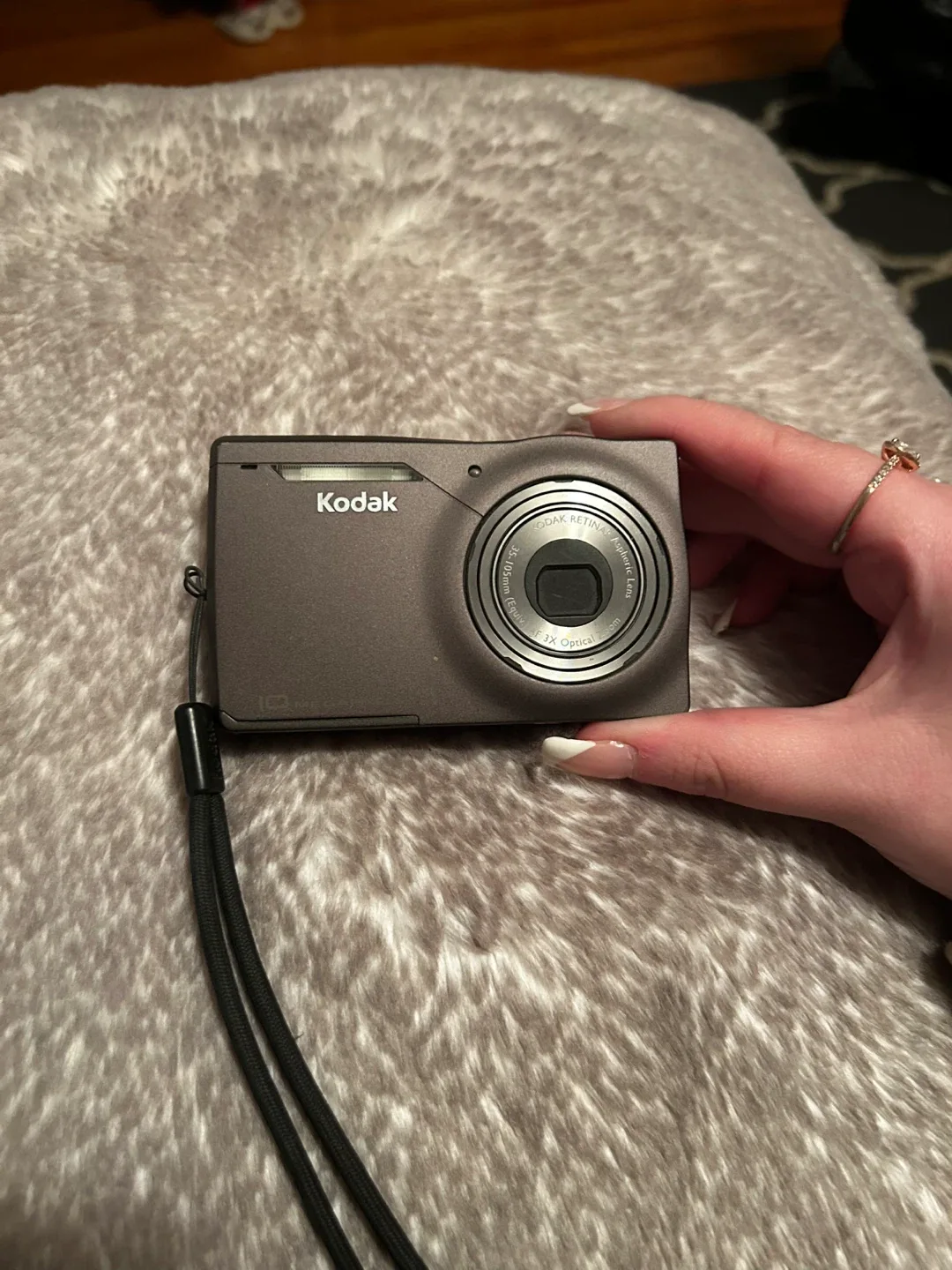 Kodak EasyShare M1033 Digital Camera