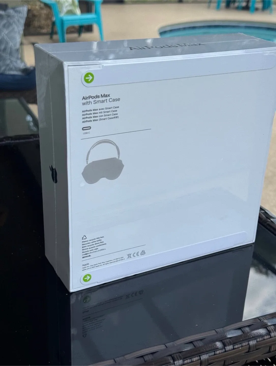 Apple AirPods Max with Smart Case - Space Gray Brand New image indicator(4)