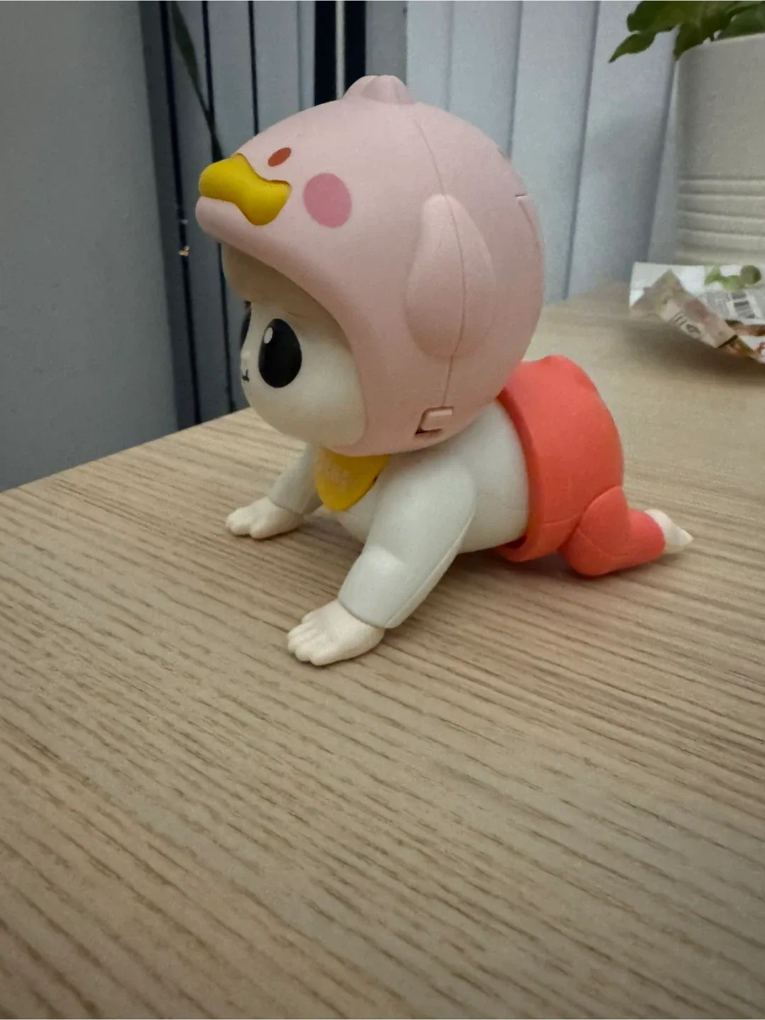 Baby crawling toy image indicator(2)