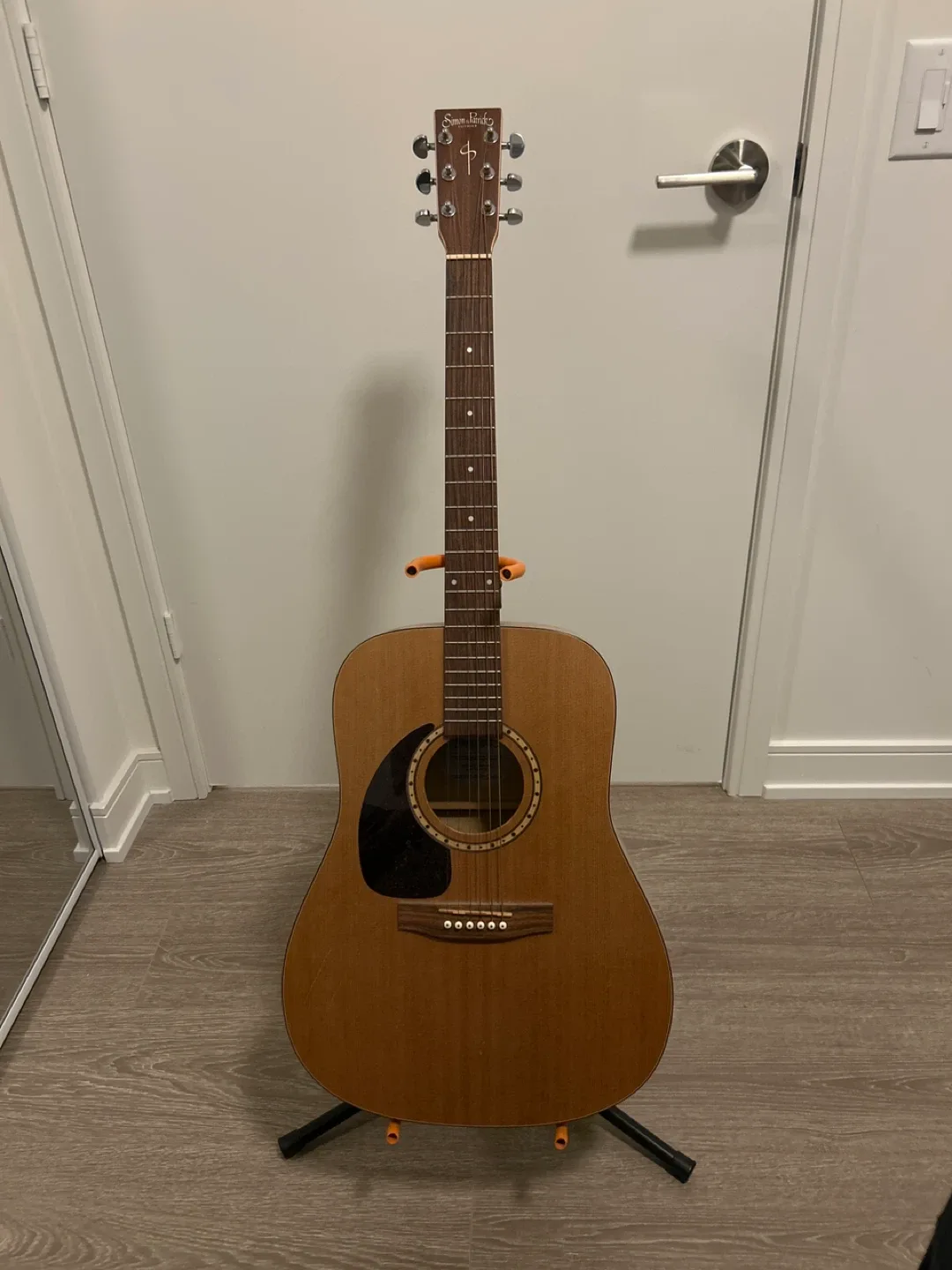 Simon & Patrick Woodland Cedar Lefthanded Guitar