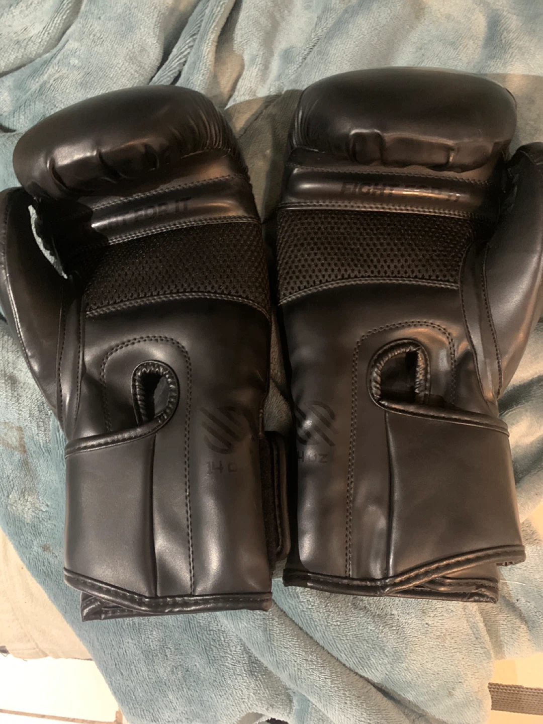 Sanabul Essential Black Boxing Gloves - photo 3