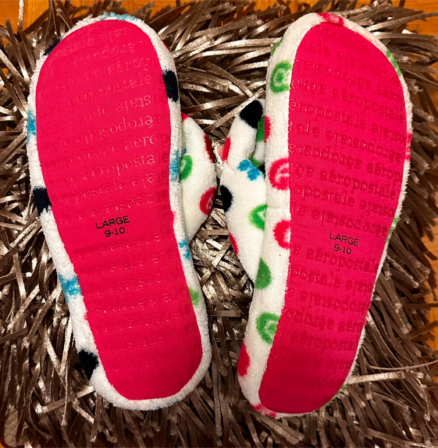 Aeropostale Slippers - Size 9-10 - photo 4