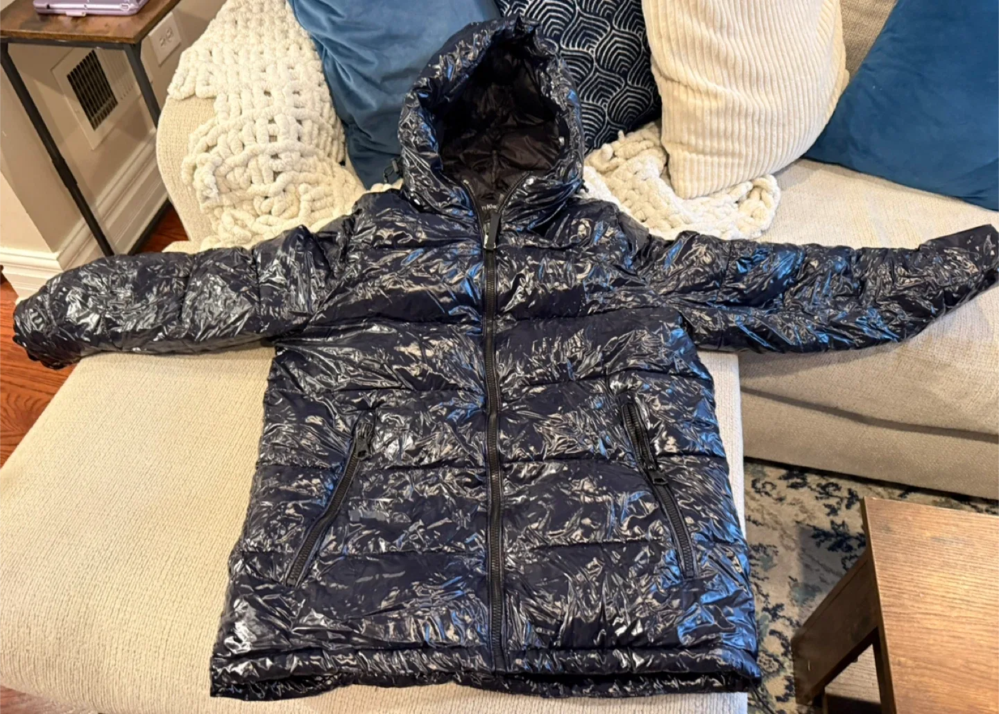 Calvin Klein Water Resistant Puffer Jacket - Men’s Size Medium image indicator(2)