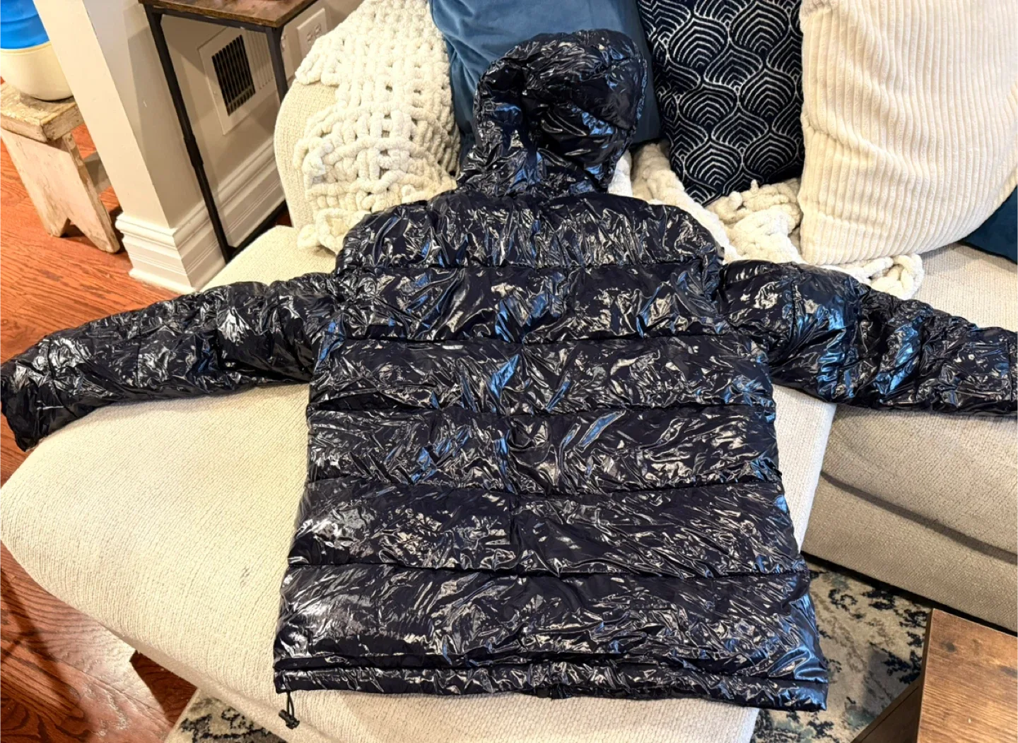 Calvin Klein Water Resistant Puffer Jacket - Men’s Size Medium