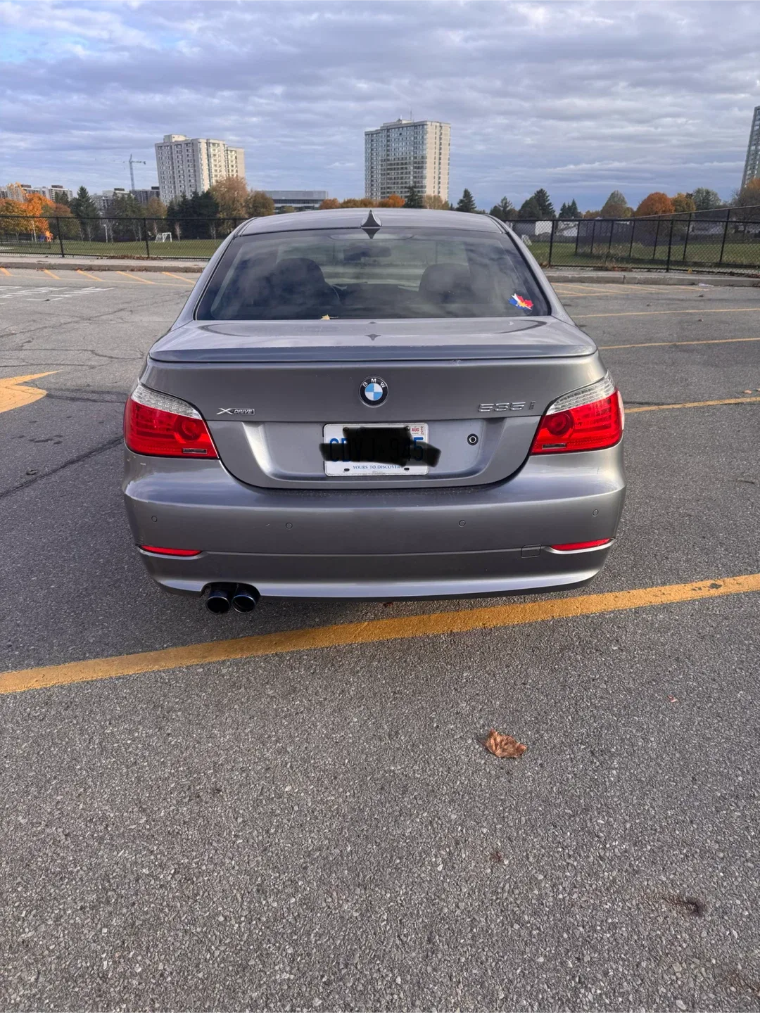 2009 BMW 5 Series image indicator(2)